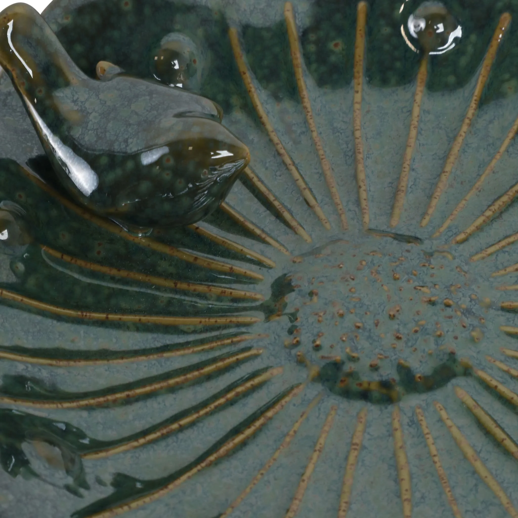 10x2" Flower Birdbath With Perched Bird, Green - Image 5
