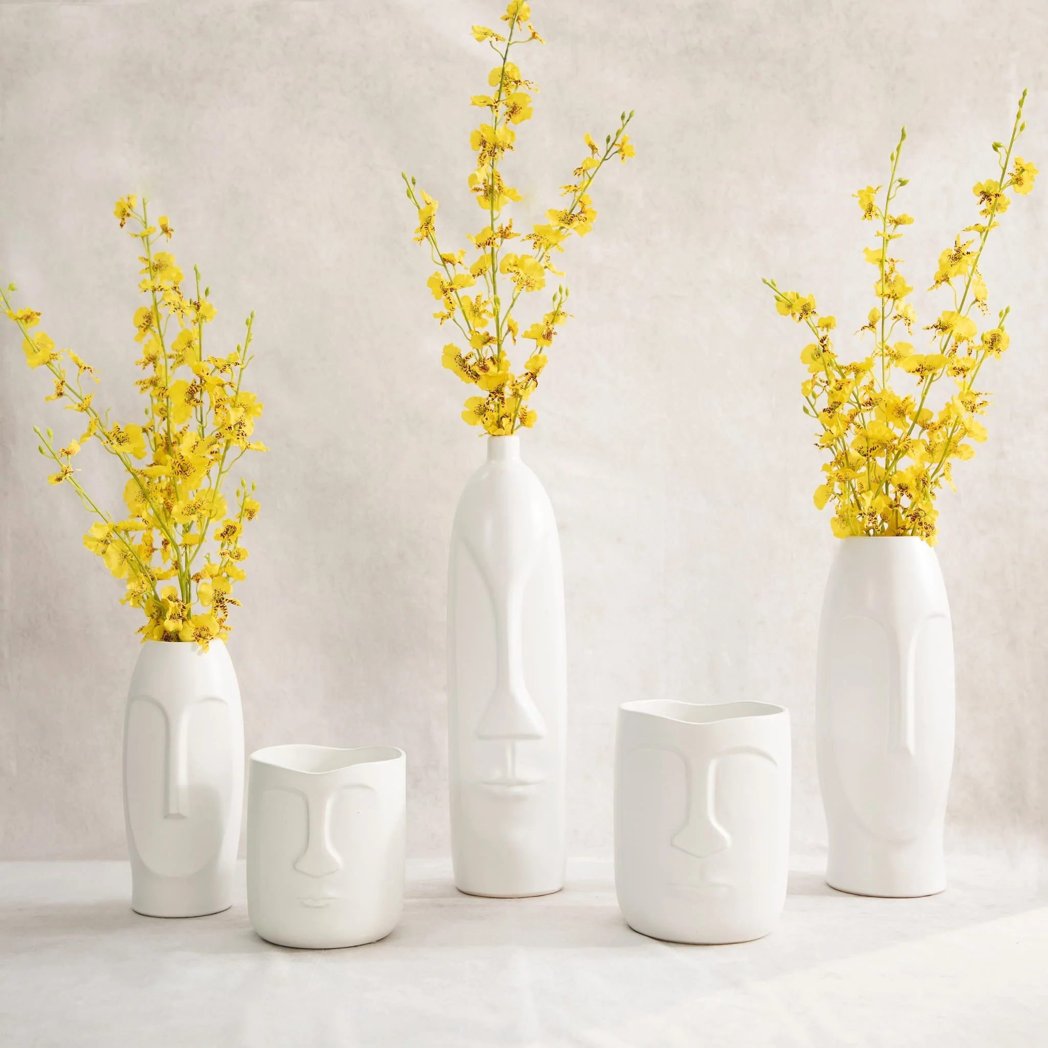 14"h Face Vase, White - Image 11