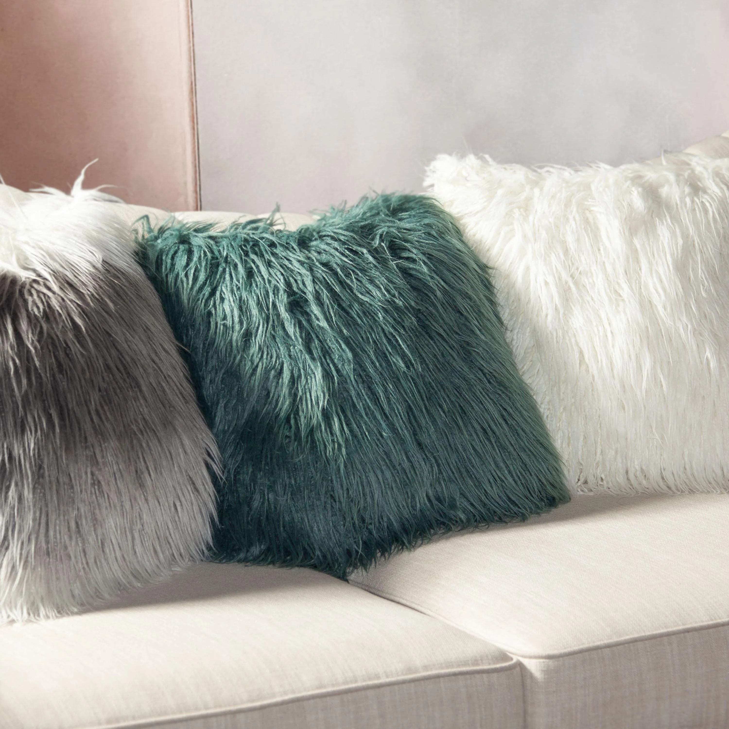 18" Square Accent Pillow by Diamond Sofa in Teal Dual-Sided Faux Fur - Image 4