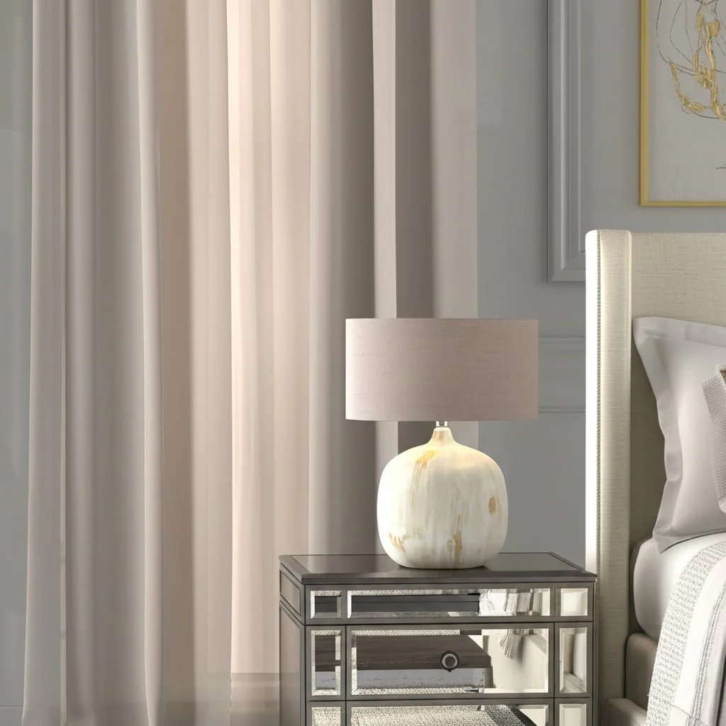28x22" Metal Base Table Lamp, Ivory - Image 7