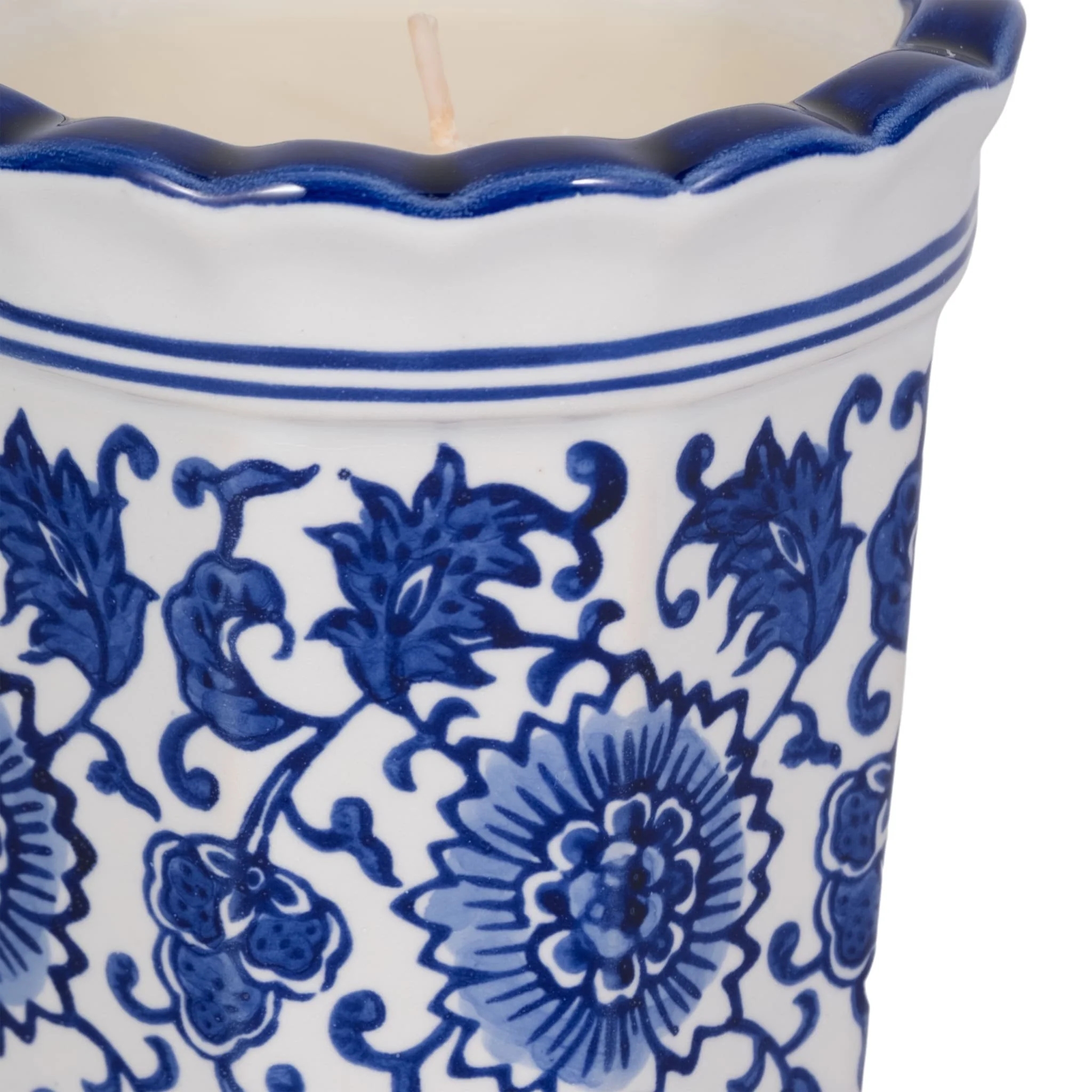 4", 7oz Fluted Chinoiserie Candle , Blue/white - Image 5
