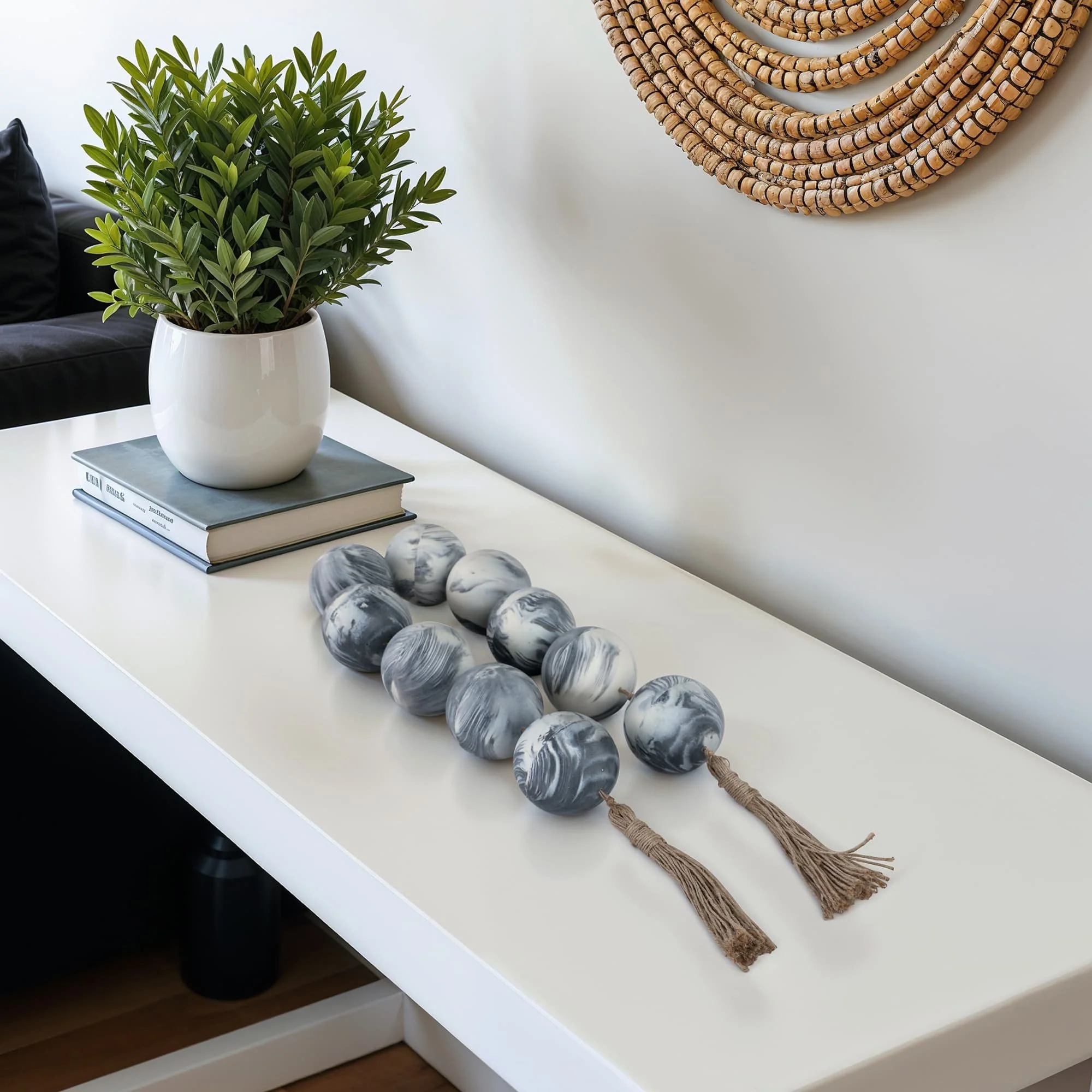 49x3" Marbled Bead Garland, Black/white - Image 9