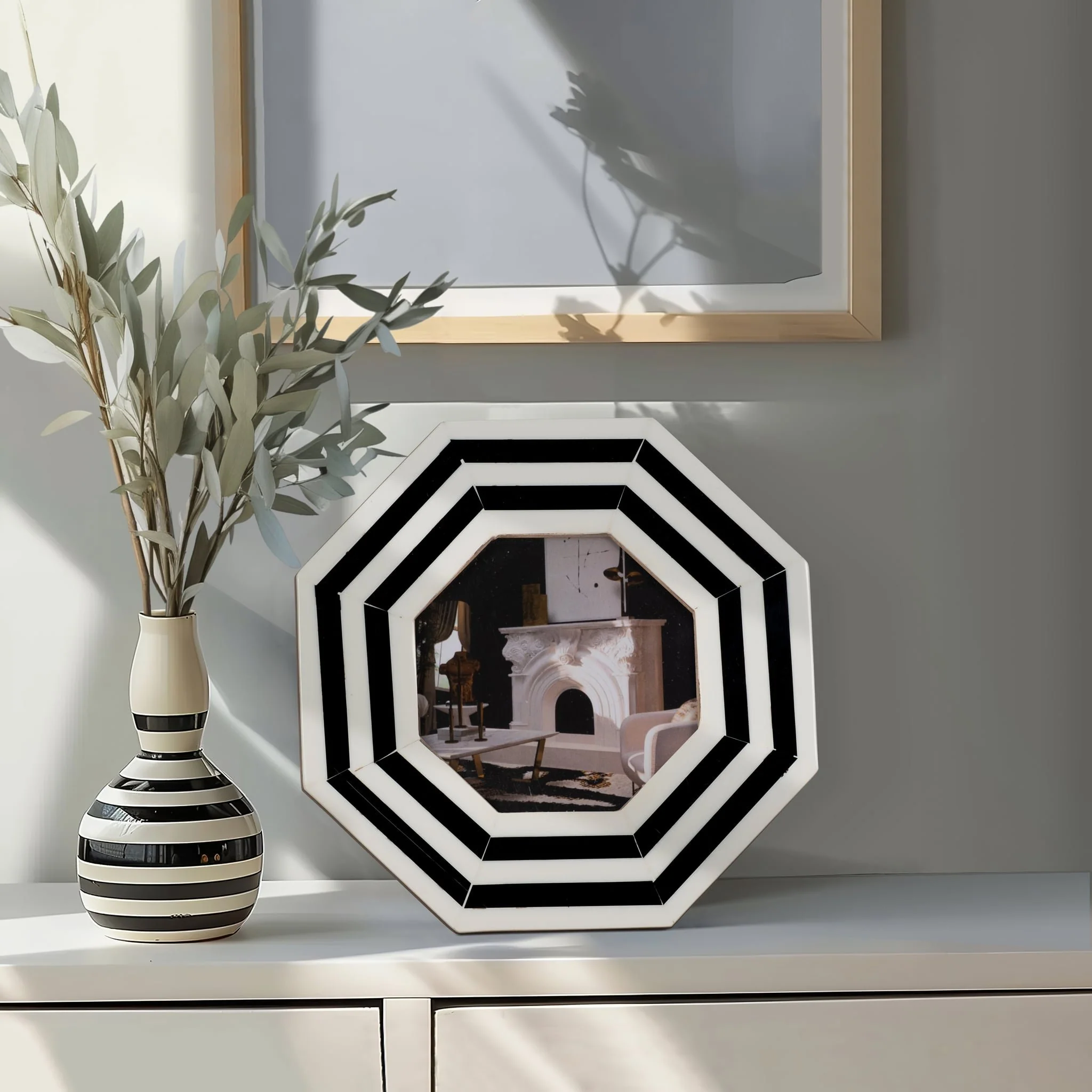 4x4 Lines Octagon Photo Frame, Black/white - Image 8