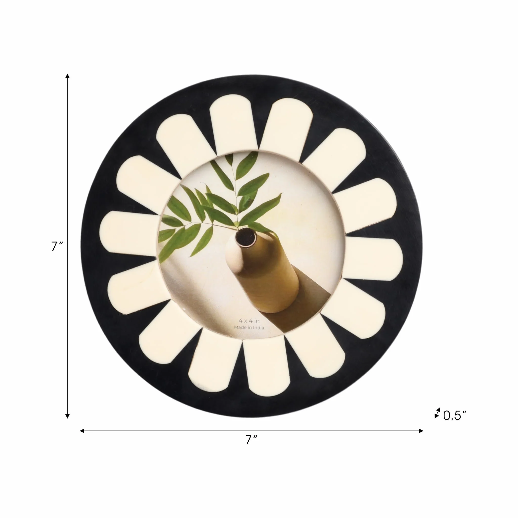 4x4 Round Petal Resin Photo Frame, Black/ivory - Image 7
