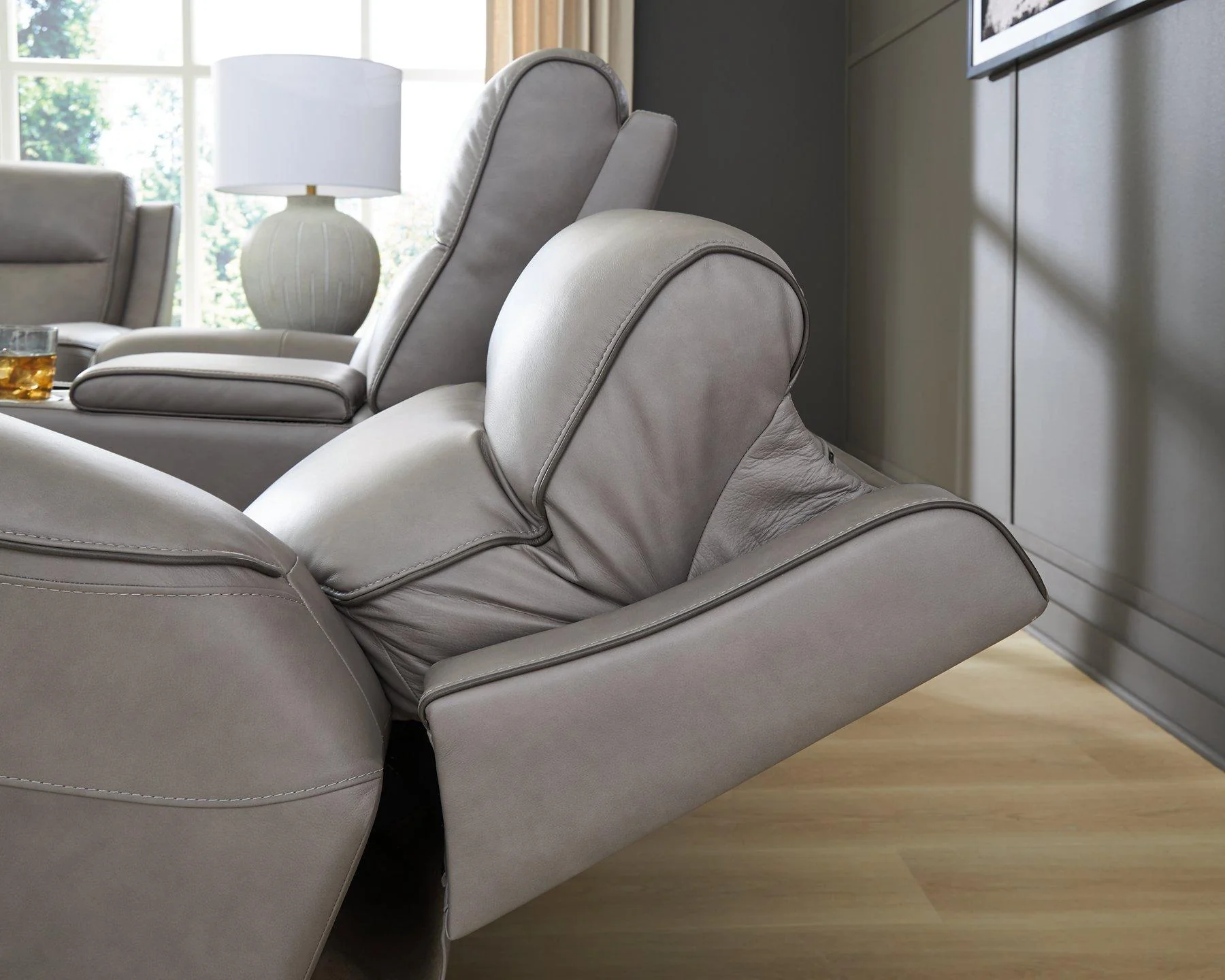5Z-Comfort Living Room Set - Image 5