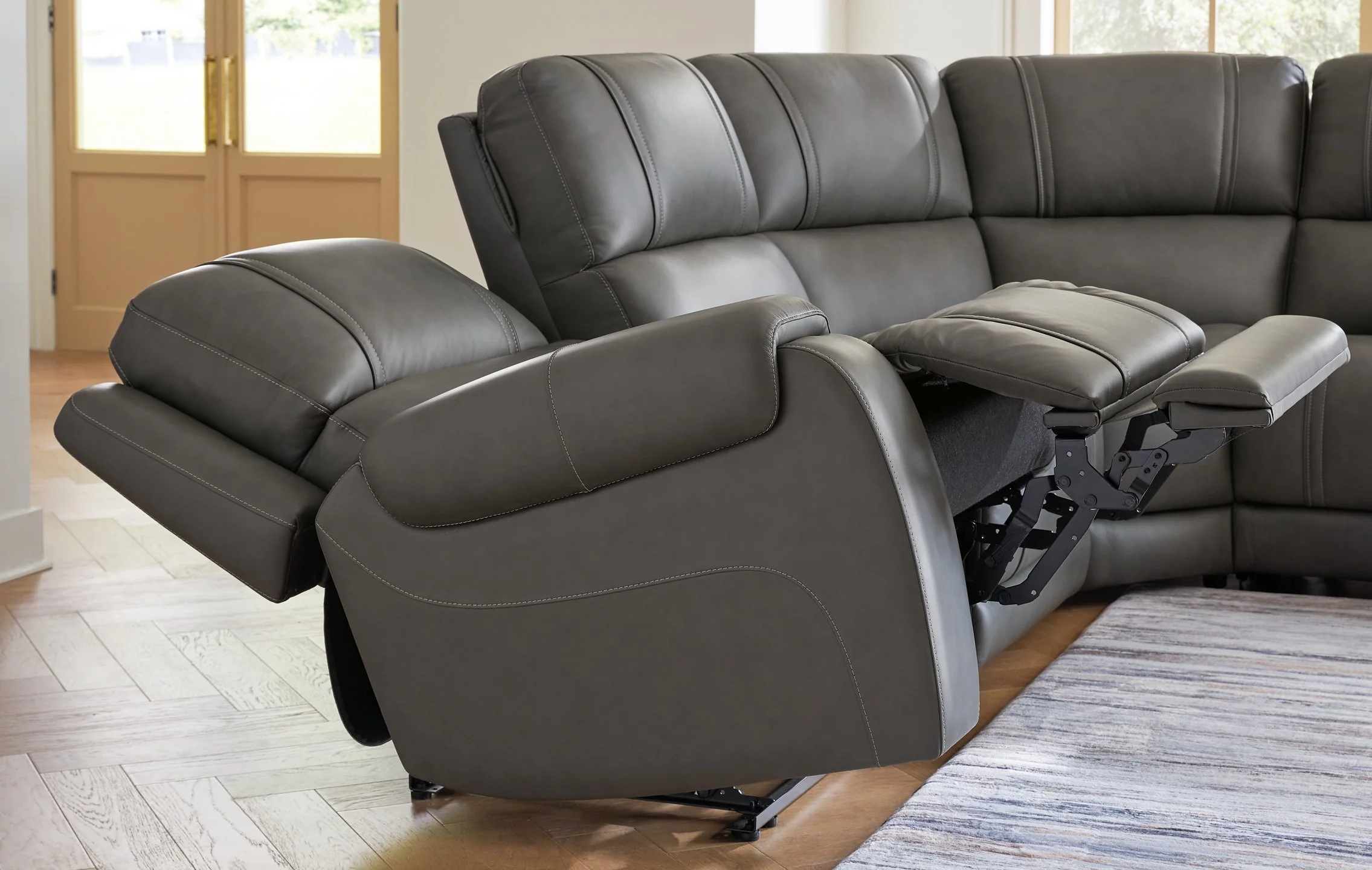 5Z - Pittson Power Reclining Sectional - Image 28