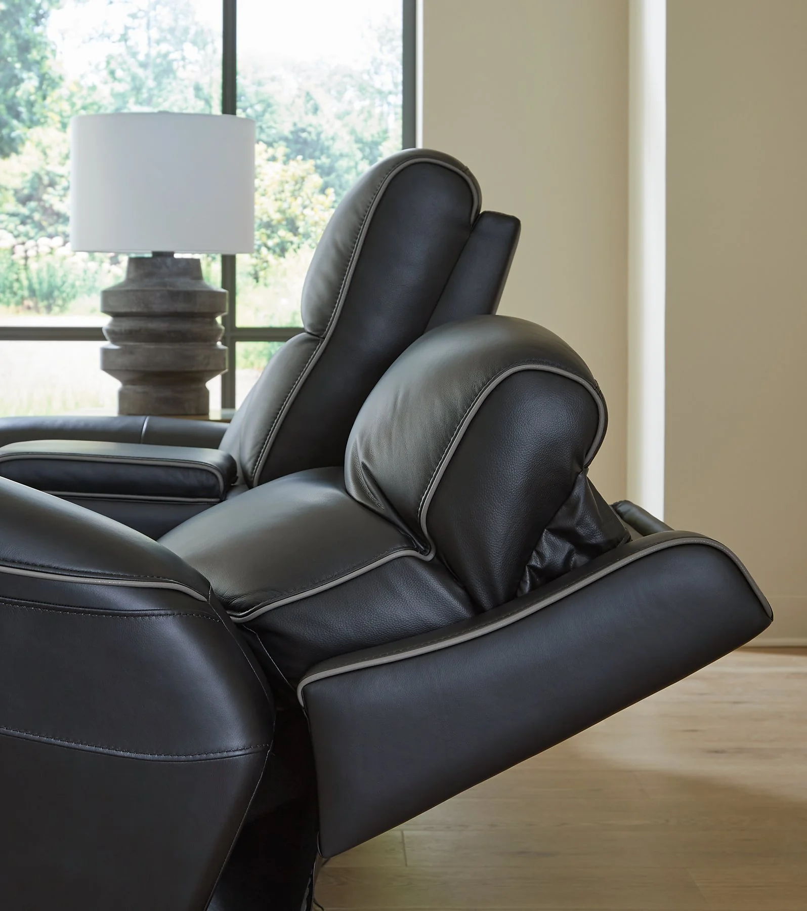 5Z-Relaxation Power Reclining Sofa - Image 12