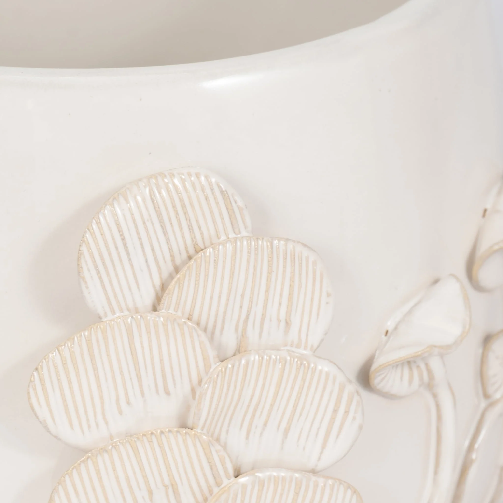 9" Mushroom Applique Planter, Ivory - Image 4