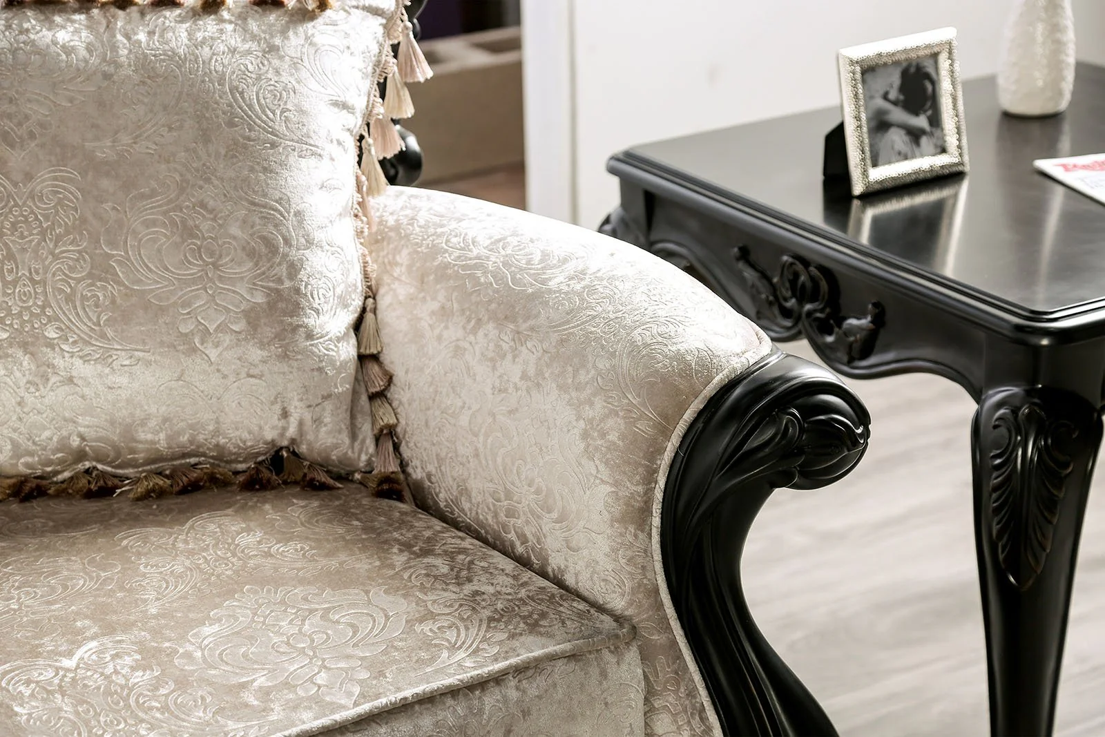 Acapulco Sofa, Black/Off-White - Image 4