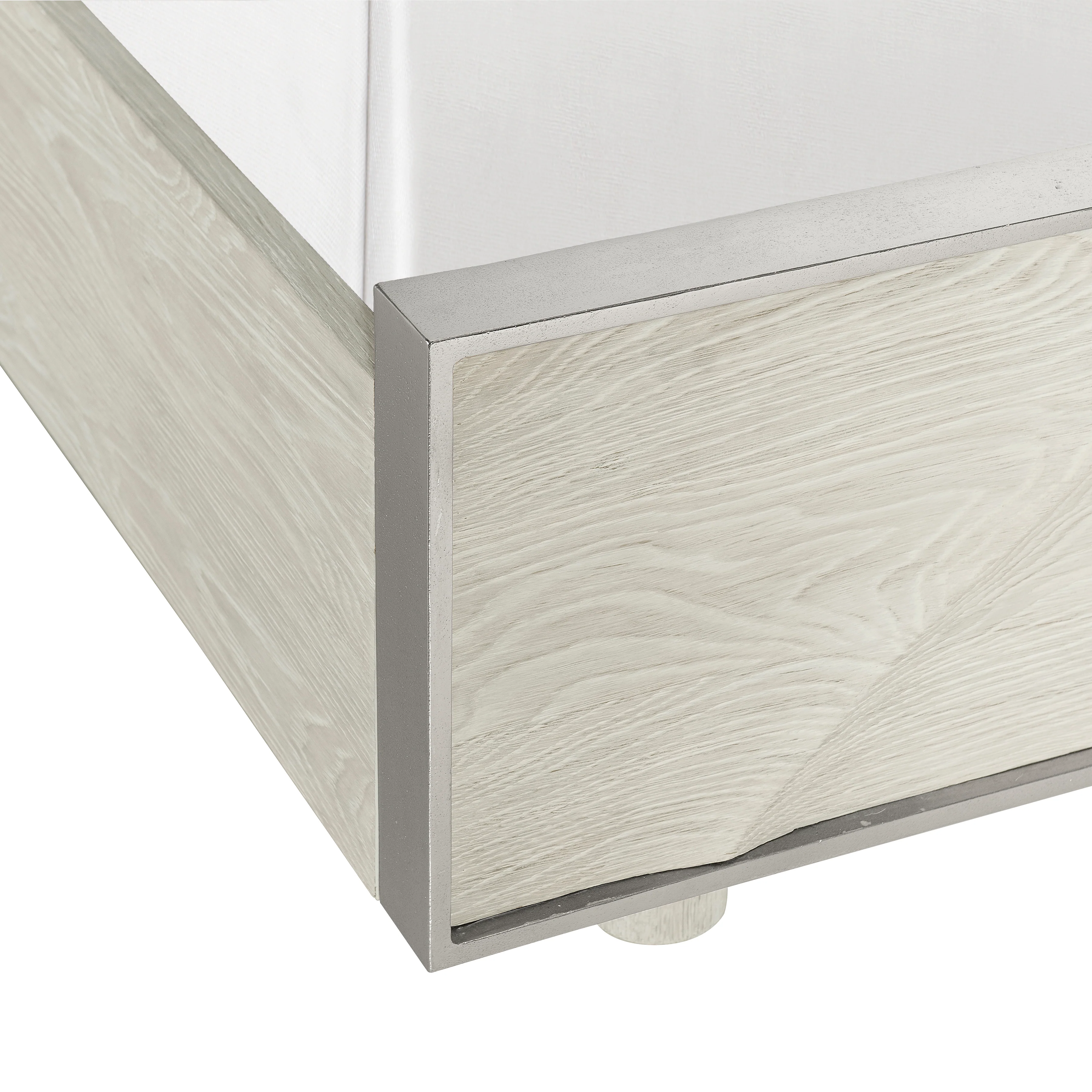 Alvarez Panel Bed - Image 4