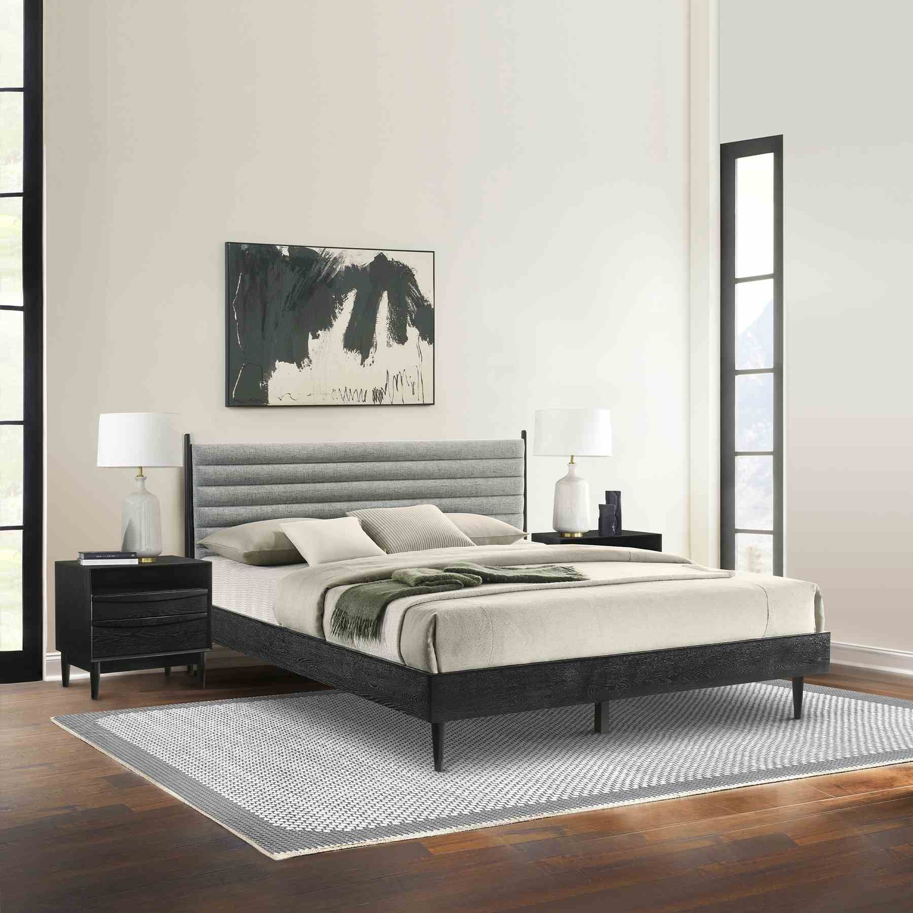 Artemio King 3 Piece Wood Bedroom Set in Black Finish - Image 11