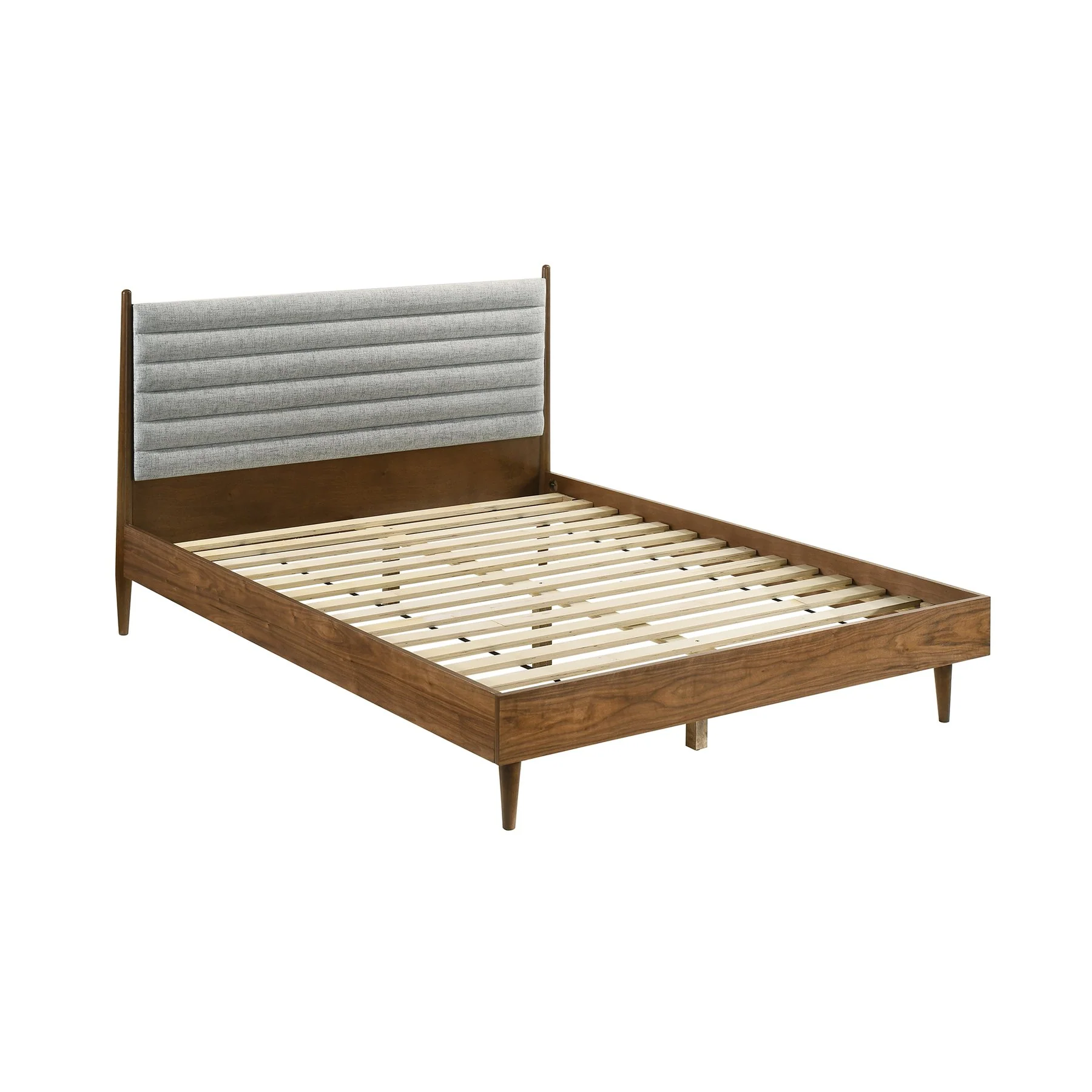 Artemio Queen 3 Piece Wood Bedroom Set in Walnut Finish - Image 2