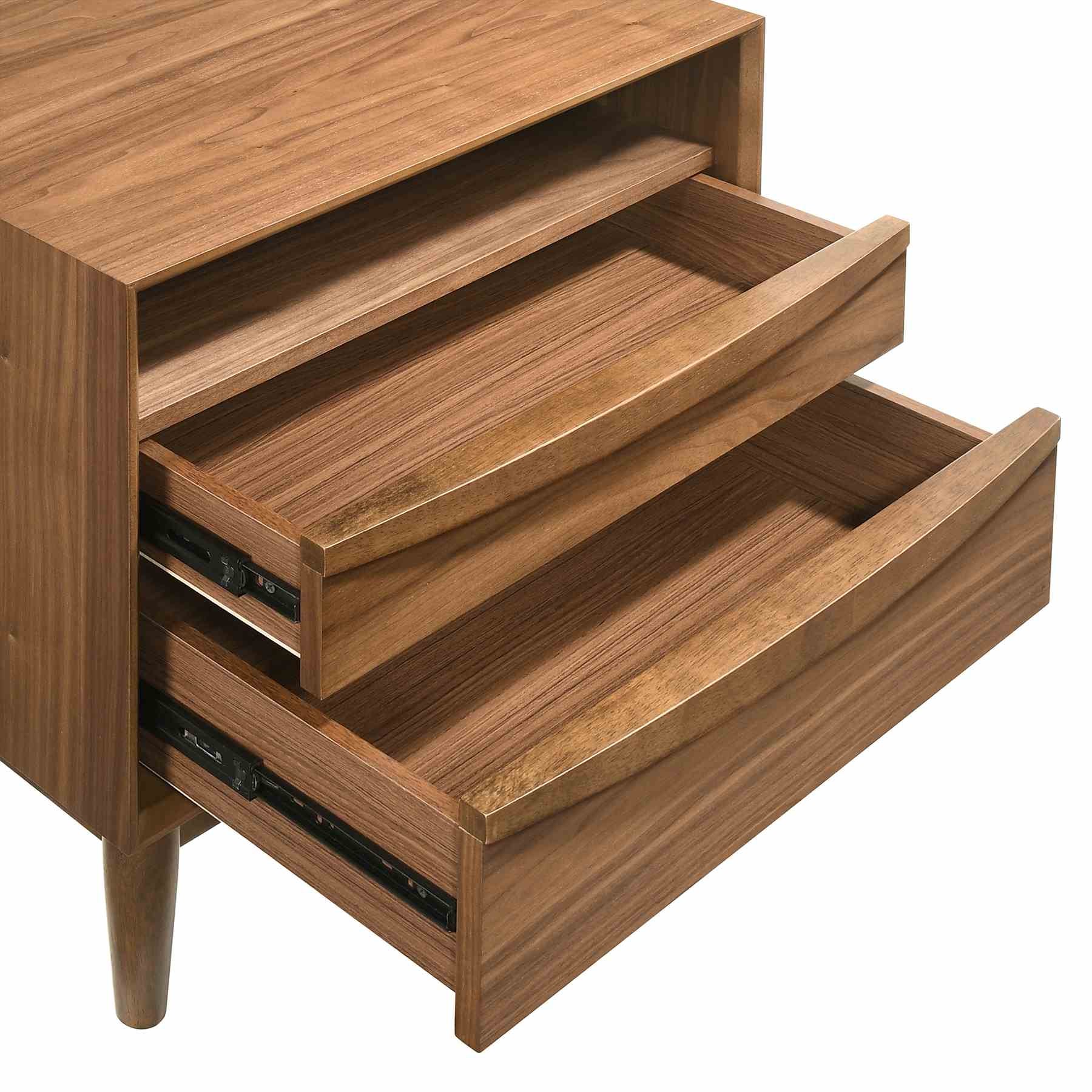 Artemio Queen 4 Piece Wood Bedroom Set in Walnut Finish - Image 10
