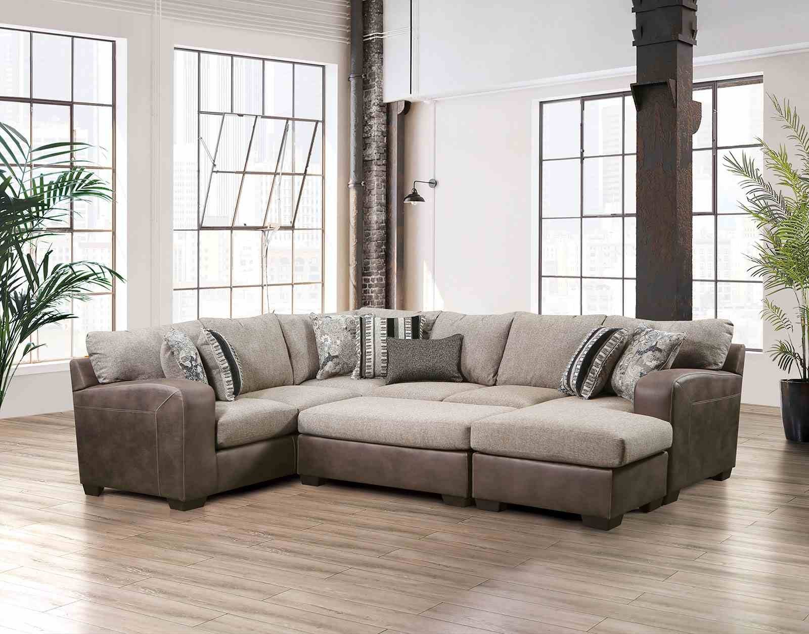 Ashenweald Sectional - Image 3