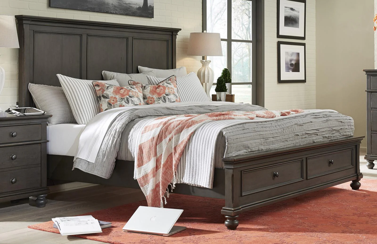 Aspenhome Oxford Queen Panel Storage Bed in Peppercorn