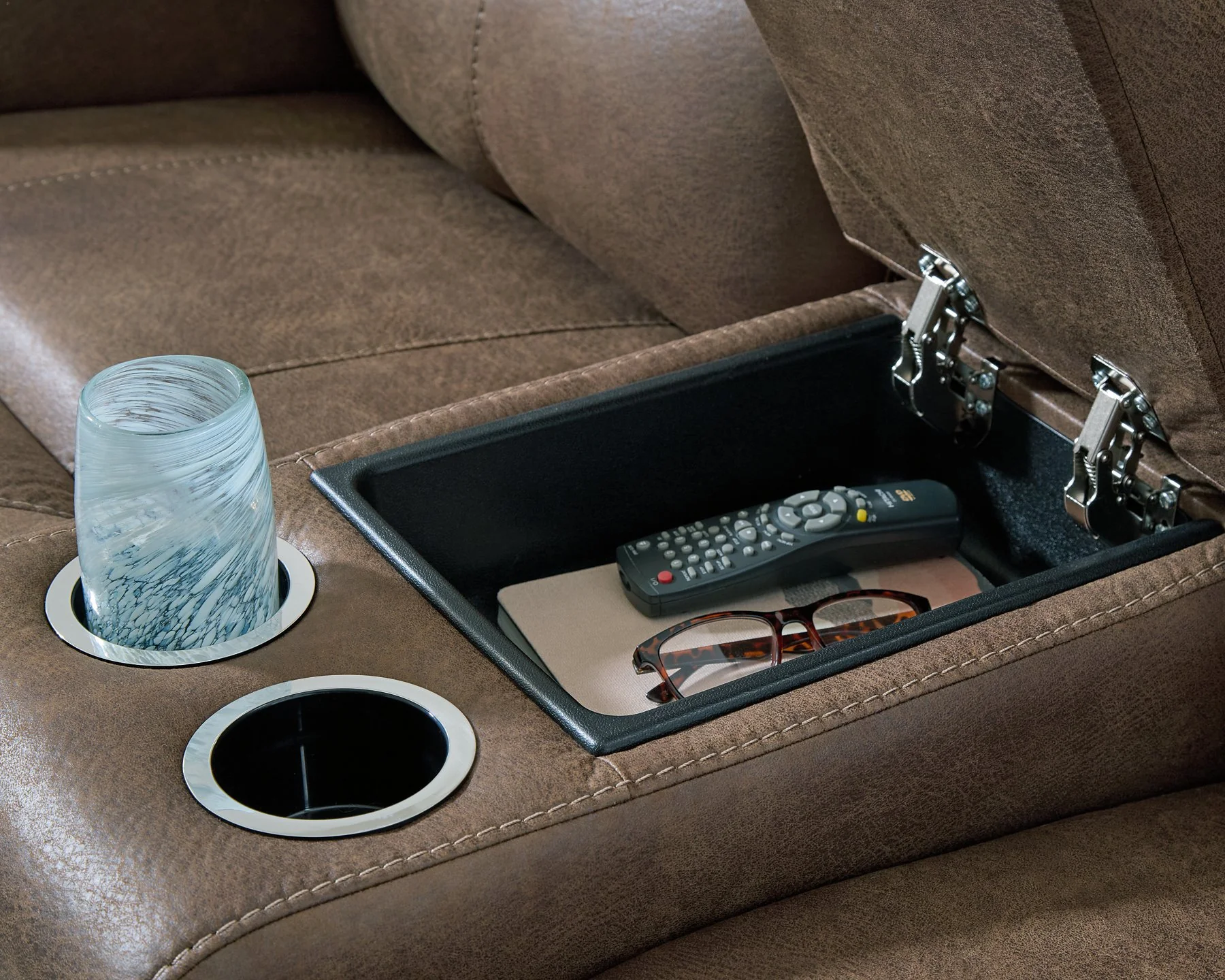 Beckley Place Reclining Living Room Set - Image 3