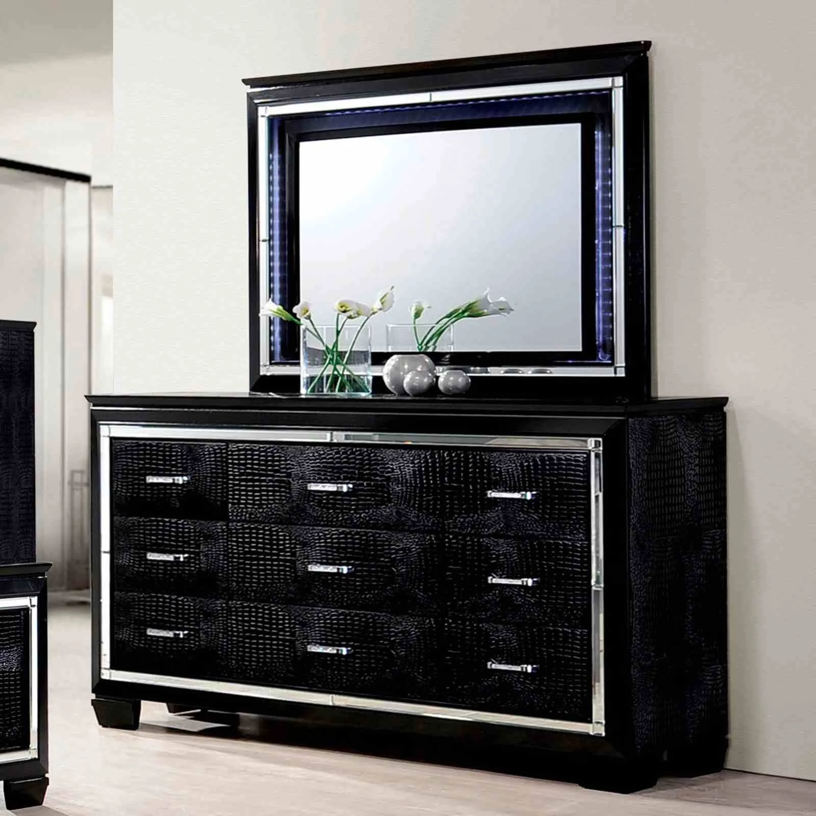 Bellanova Mirror, Black - Image 2