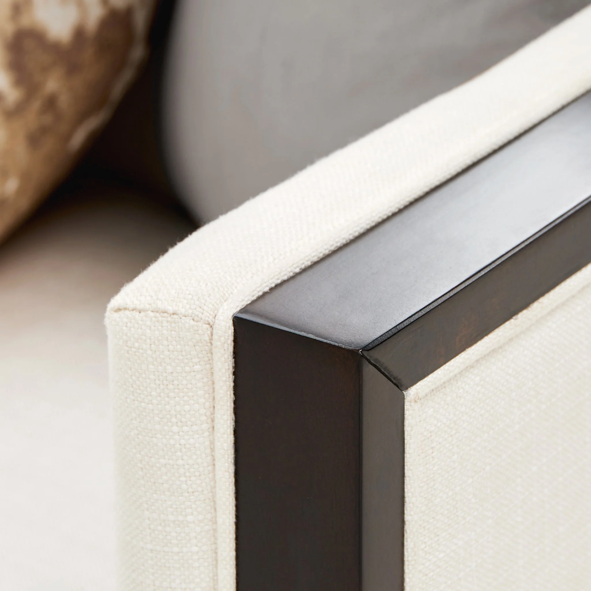 Belmont Place Loveseat - Cream/Espresso - Image 9