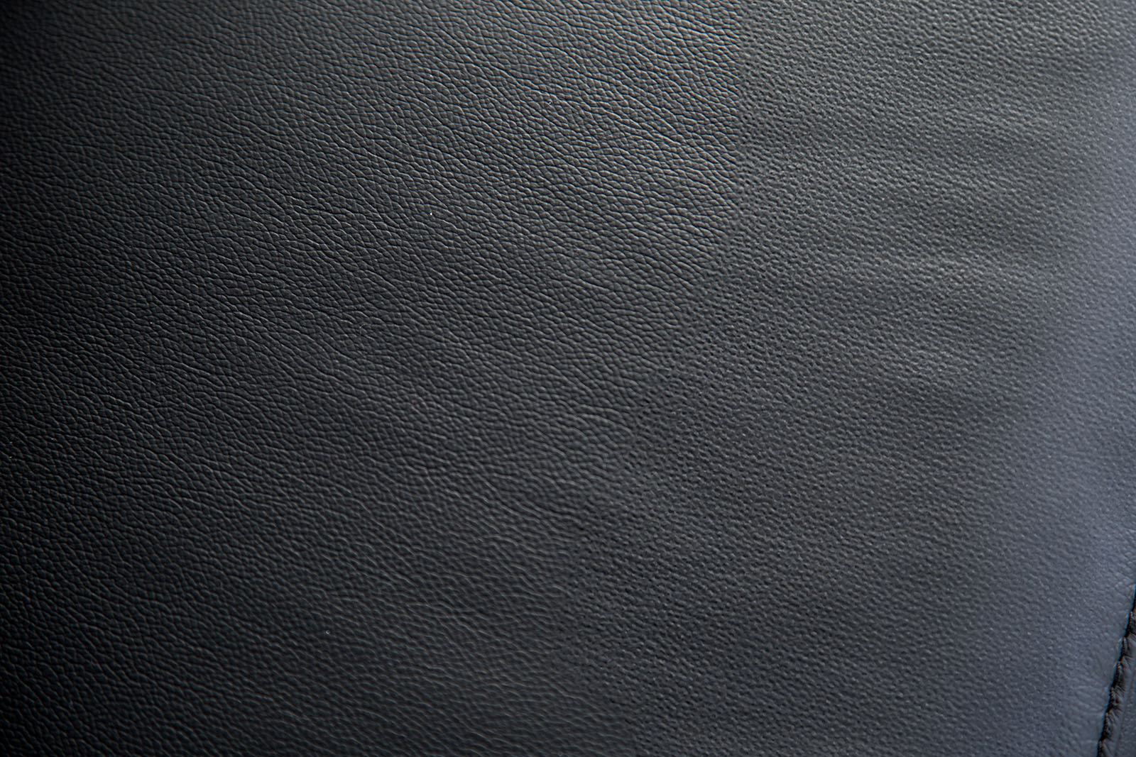 Bienne Recliner, Black - Image 2