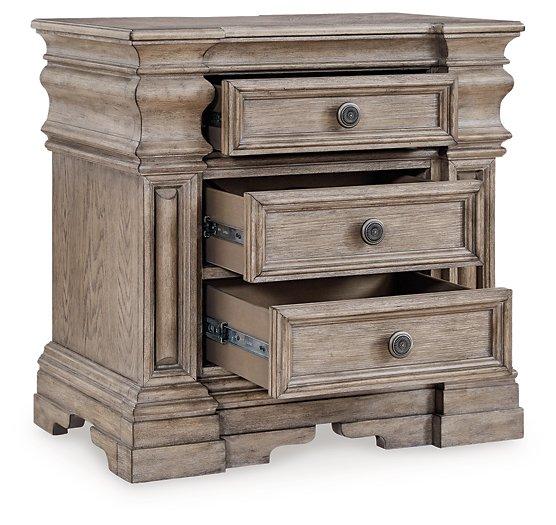 Blairhurst Bedroom Set - Image 13