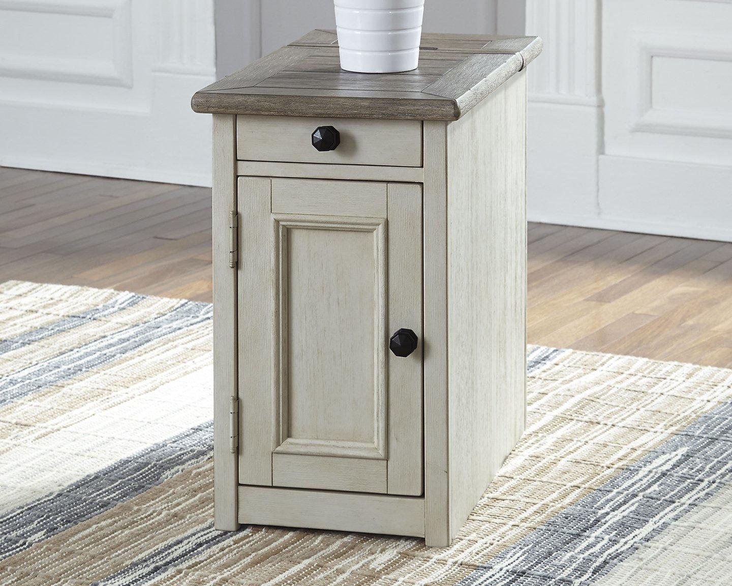 Bolanburg Occasional Table Set - Image 5