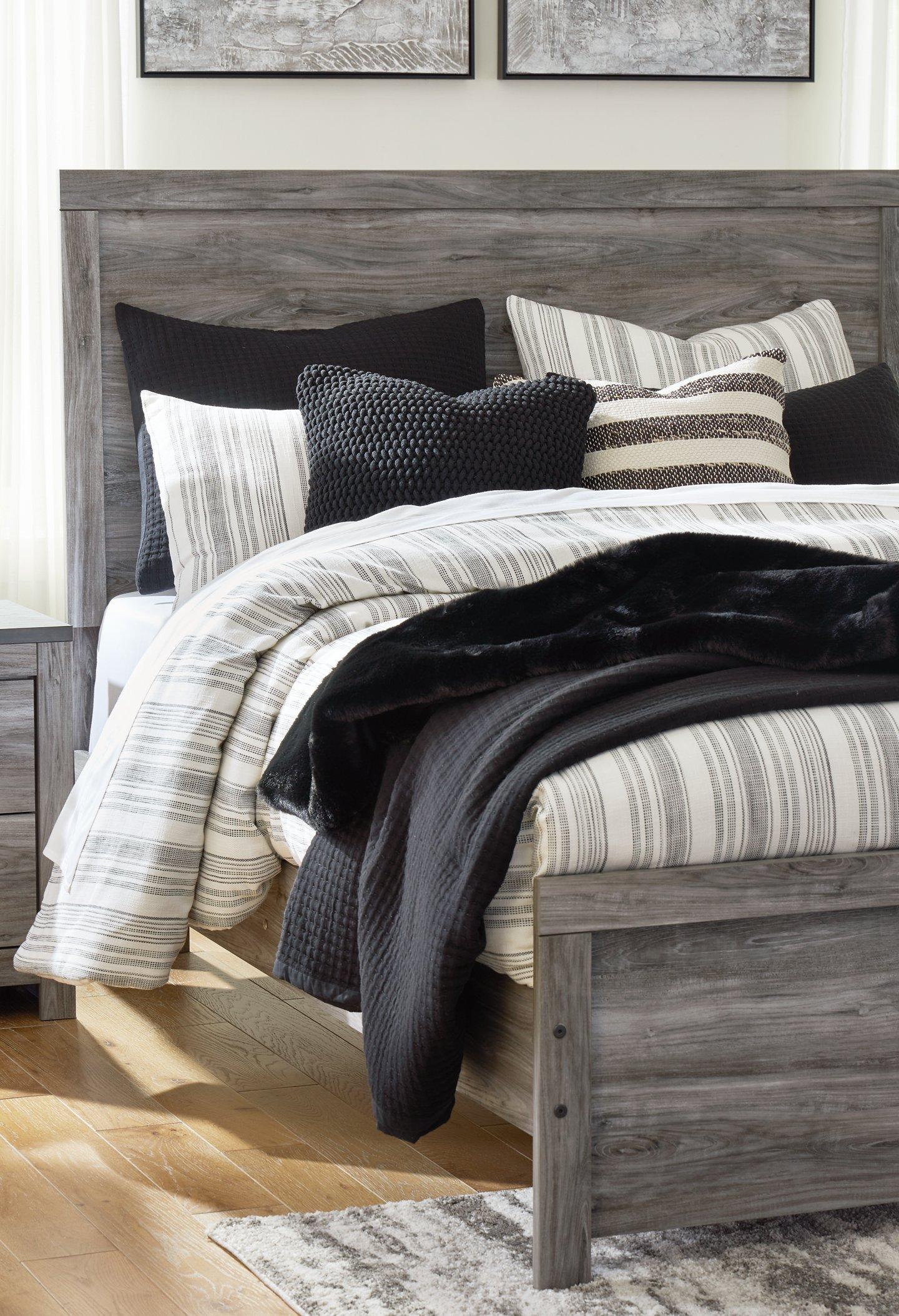 Bronyan Bedroom Set - Image 23