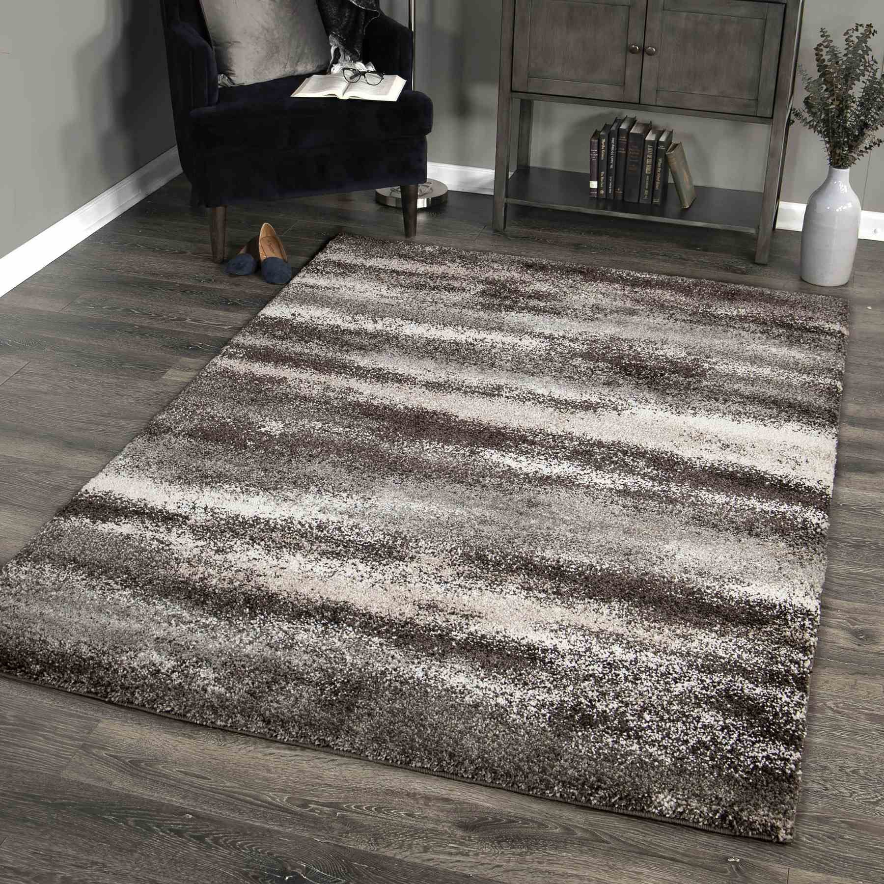 Brookfield Contemporary 8x10 Area Rug in Charcoal/Beige - Image 4