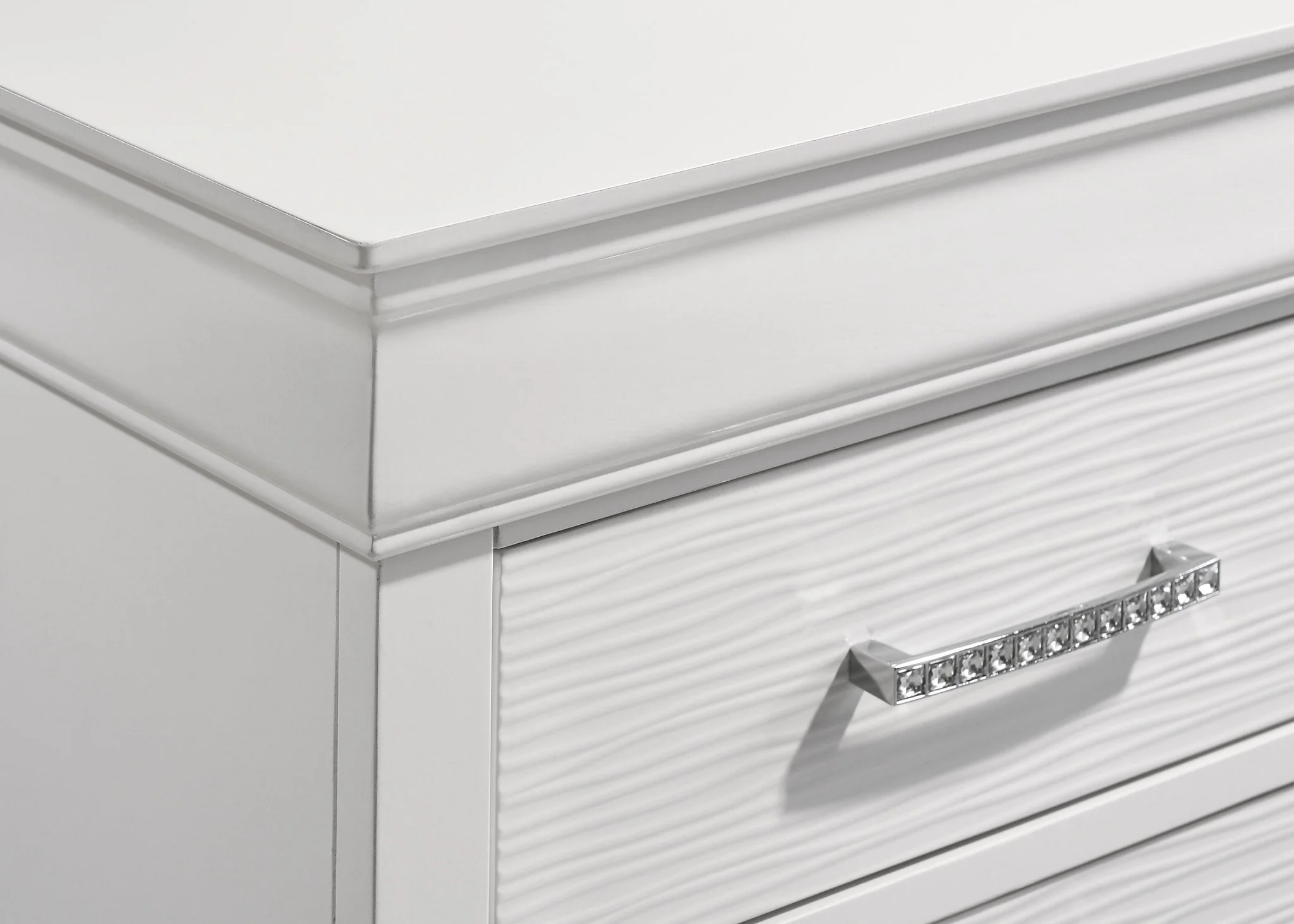 Brooklyn Queen 4 Bedroom Set White - Image 13