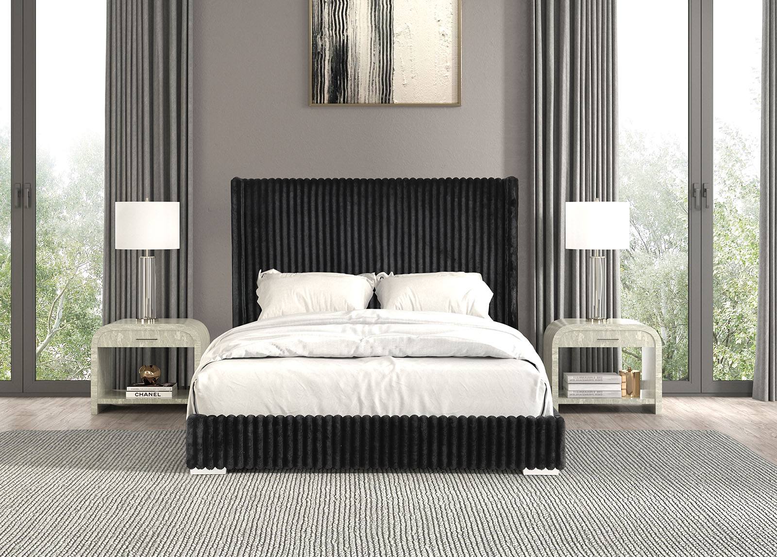 Cadwell E.King Bed, Black - Image 2
