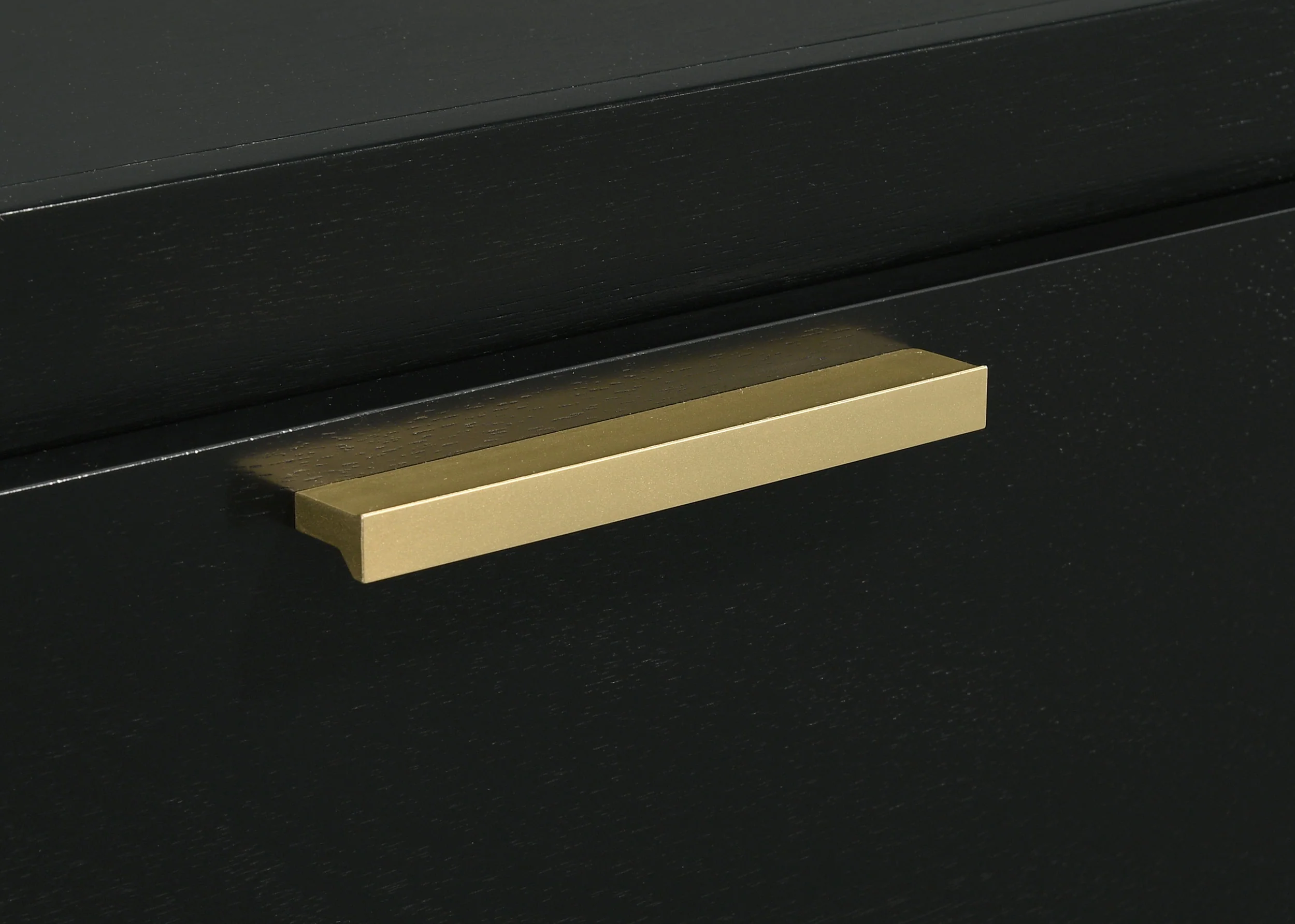 Caraway Dresser with Mirror - Image 11