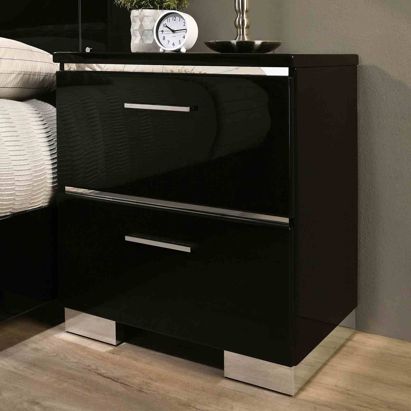 Carlie Cal.King Bed, Black - Image 4