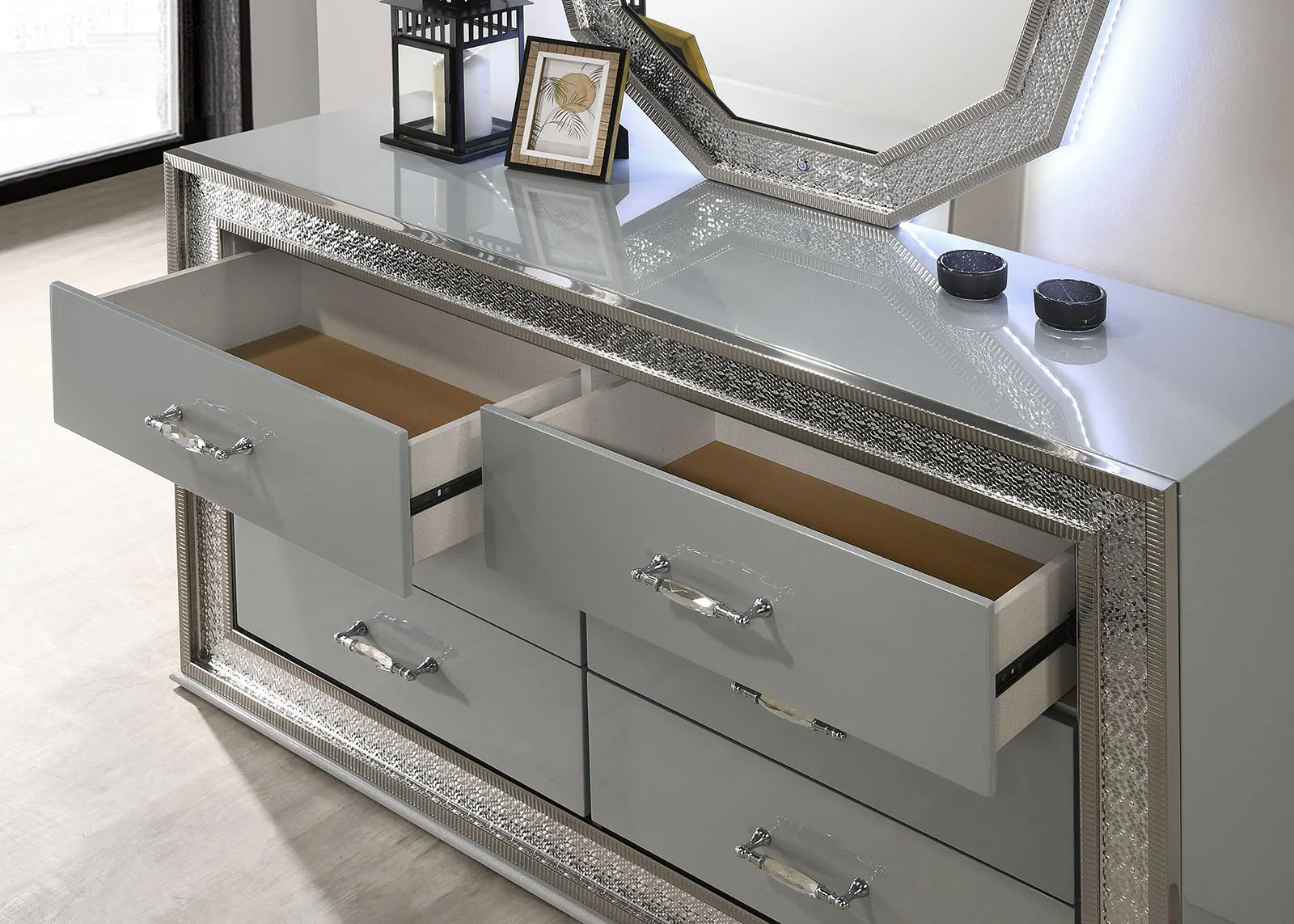 Cassiopeia Dresser, Metallic Gray - Image 4