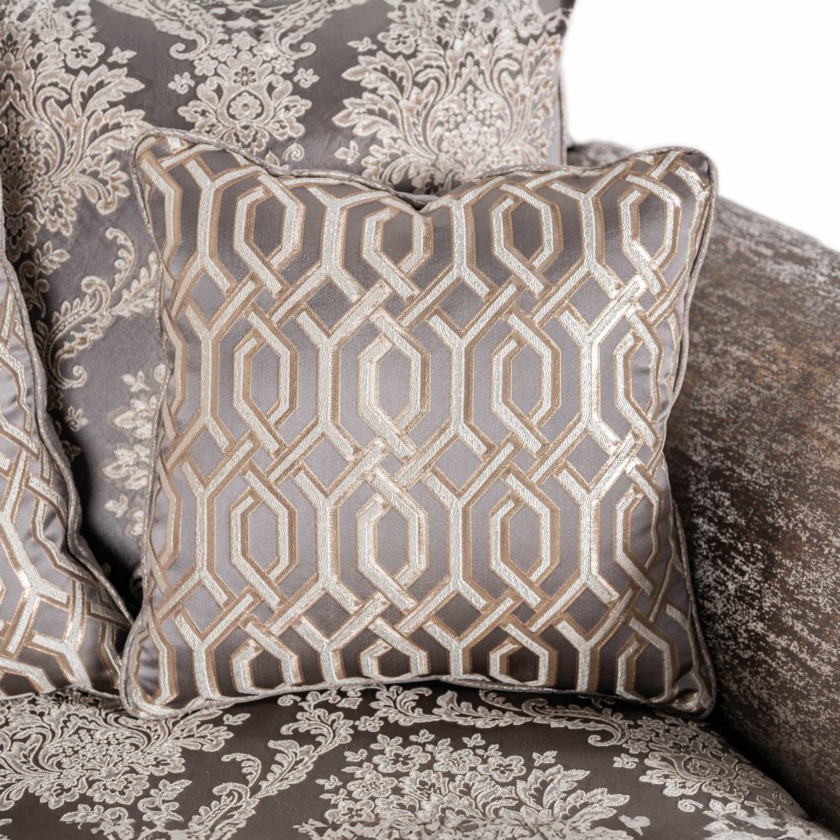 Catalonia Sofa, Beige/Dark Cherry - Image 5