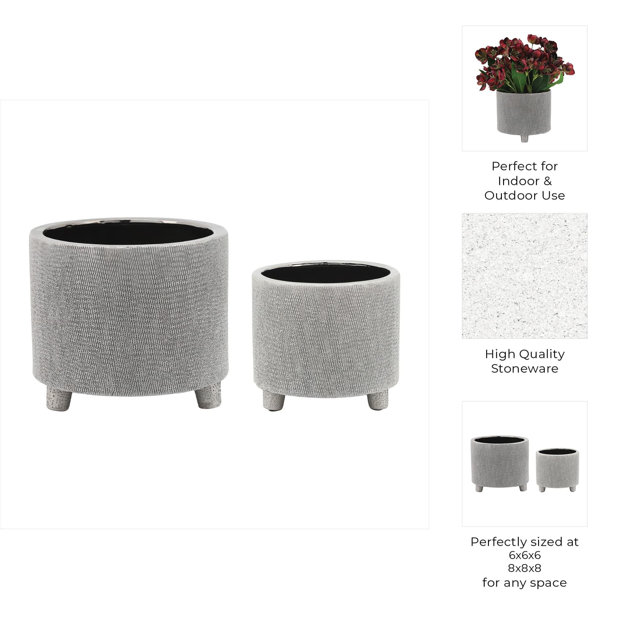 Cer, S/2 6/8" Footed Scratched Planters, Silver - Image 5