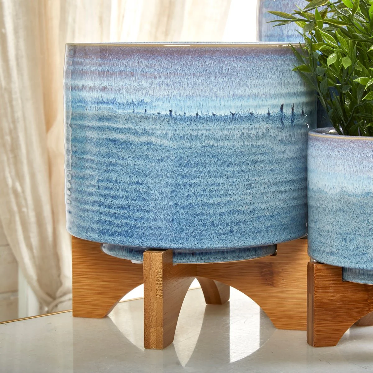 Ceramic 8" Planter On Stand, Blue Fade - Image 11