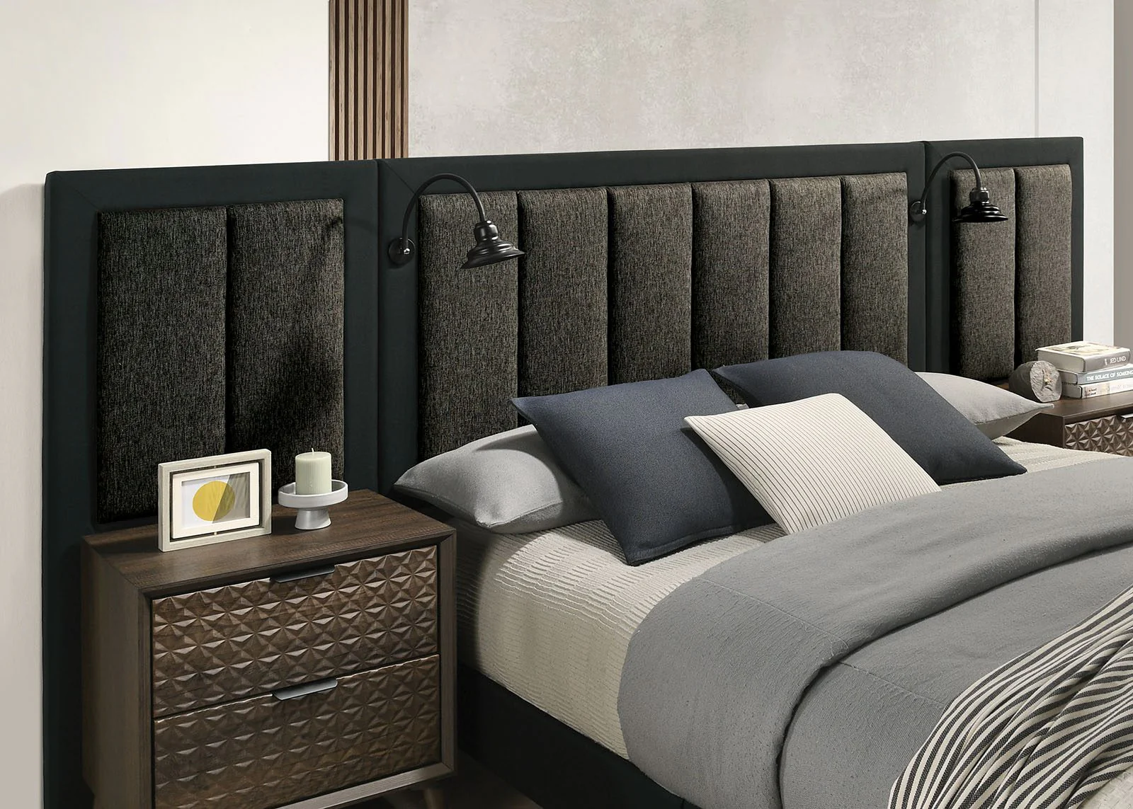 Chalfont E.King Bed w/ Wall Panel, Dark Brown - Image 4