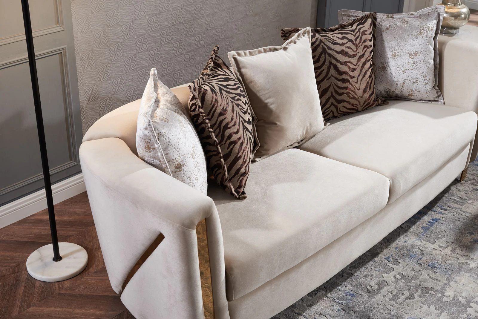 Chanelle Sofa Beige - Image 4