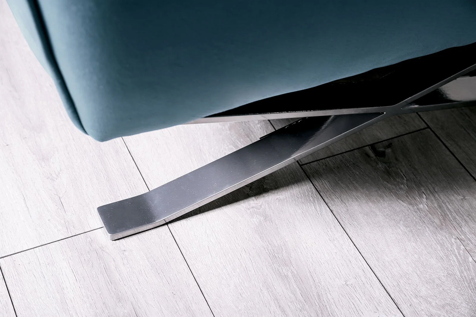 Civellutino Sofa, Teal - Image 3