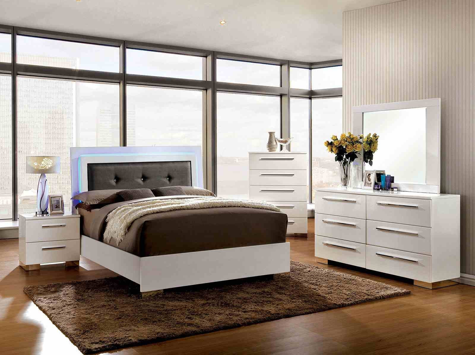 Clementine E.King Bed - Image 2