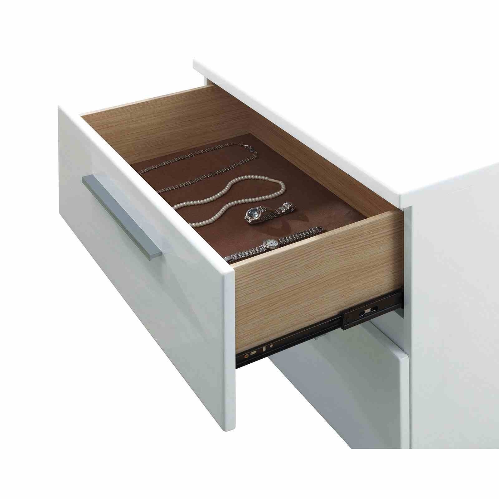 Clementine E.King Bed - Image 3