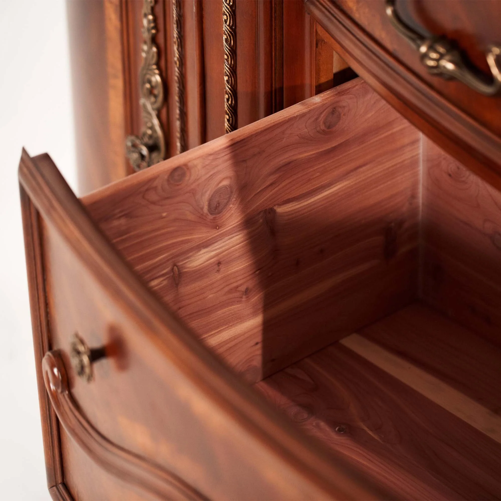 Cortina Dresser - Honey Walnut - Image 8