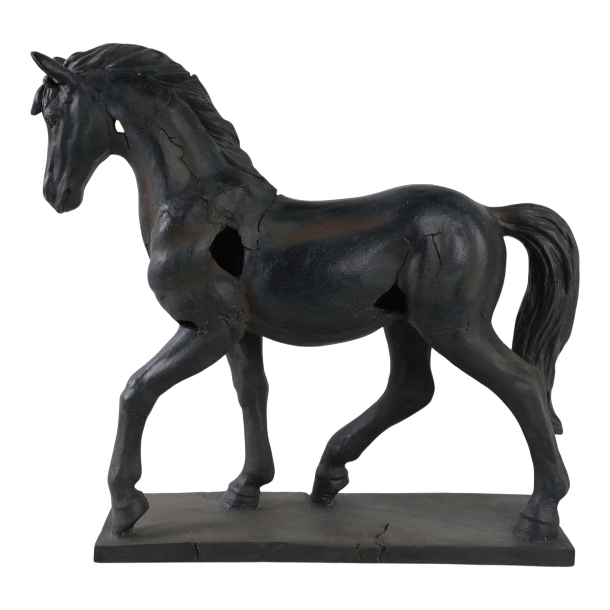 Cracked Horse Sculpture - Image 4