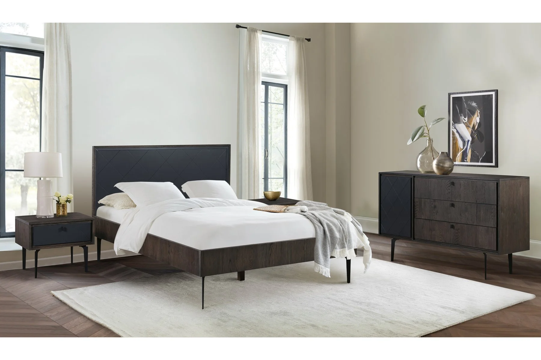 Cross Dark Gray Solid Oak Queen 4pc Bedroom Set - Image 8