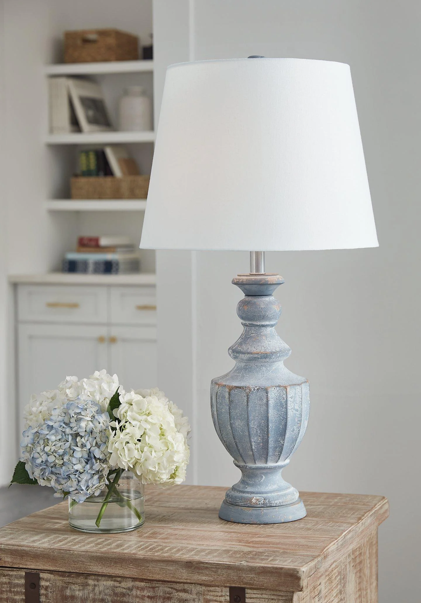 Cylerick Lamp Set - Image 2