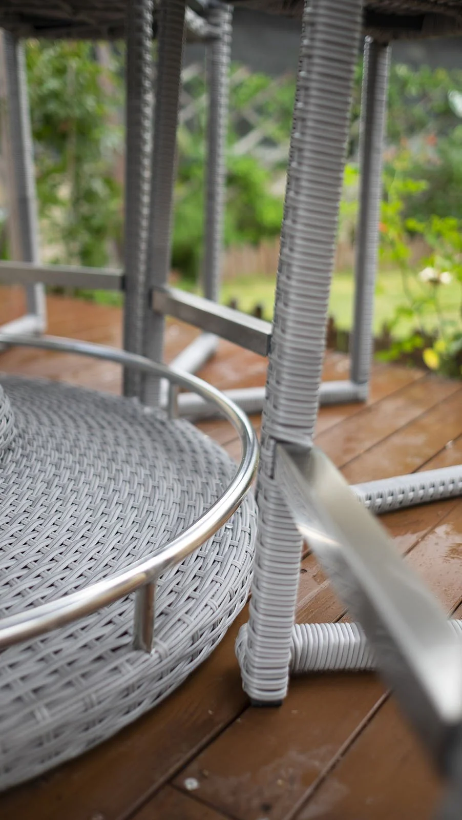 Cyprus Round Bar Table - Image 3