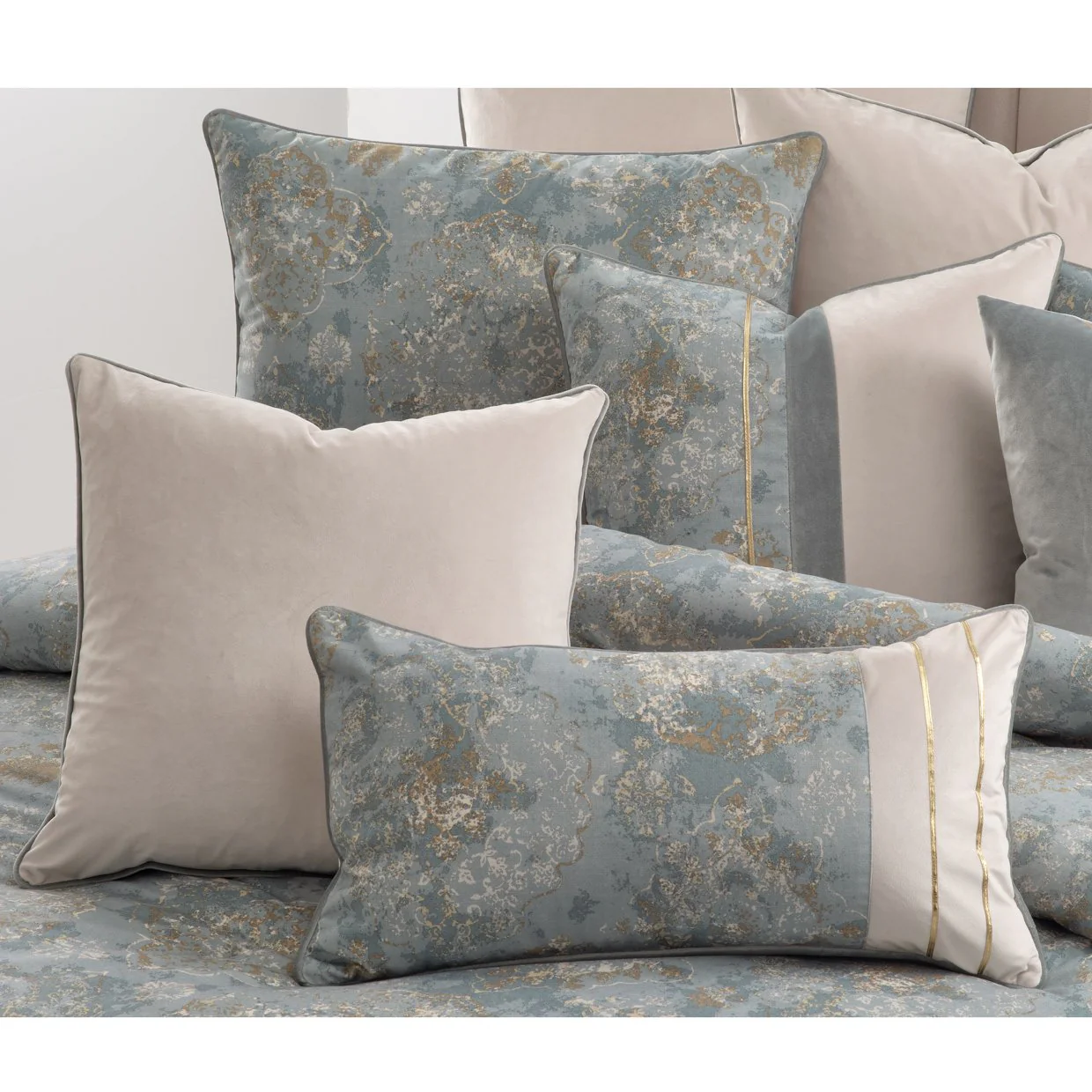 Debonair 10-Piece King Comforter Set - Mist - Image 2