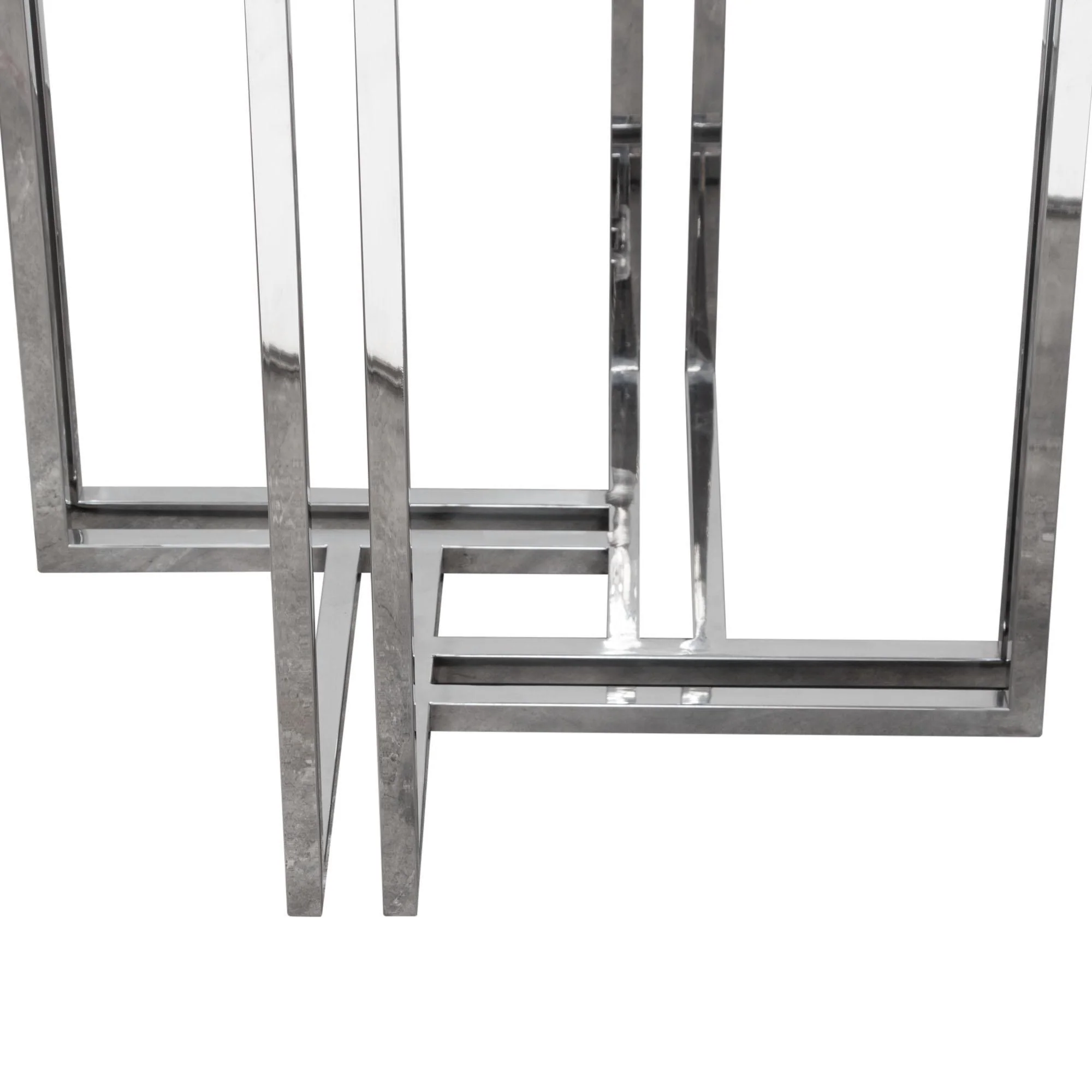 DEKO Polished Stainless Steel Round Dining Table w/ Clear, Tempered Glass Top by Diamond Sofa - Image 6