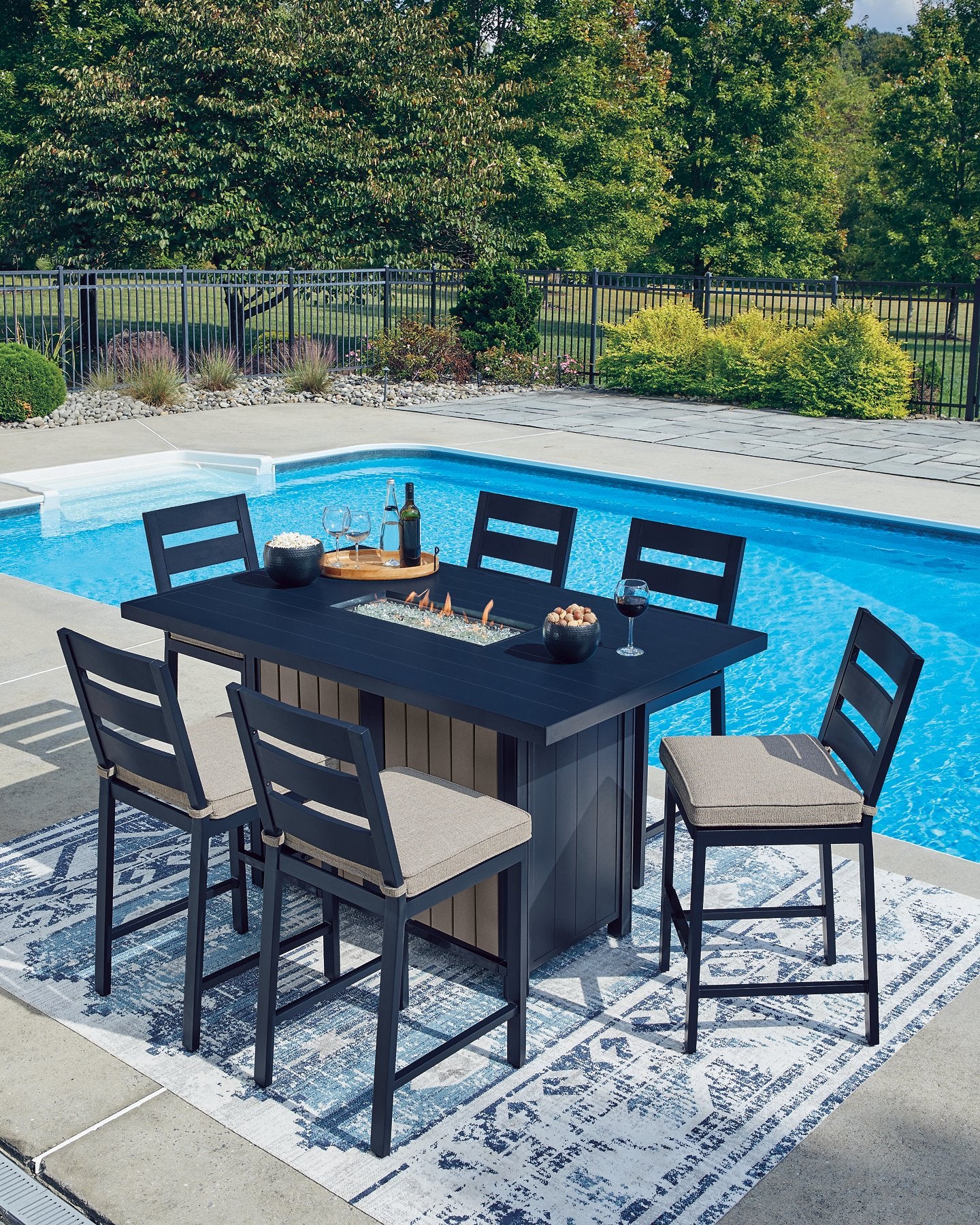 East Beach Outdoor Dining Set - Image 20