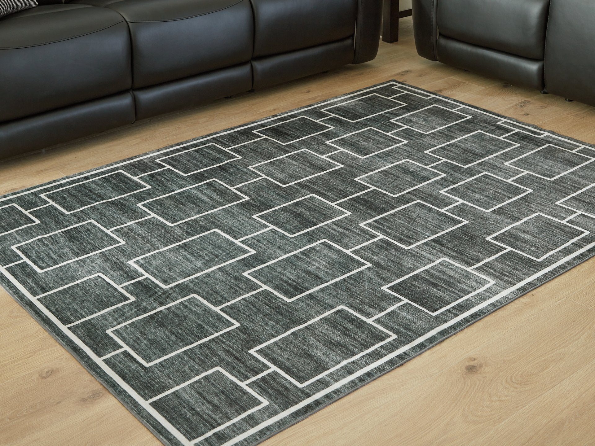 Elderland Washable Area Rug - Image 2