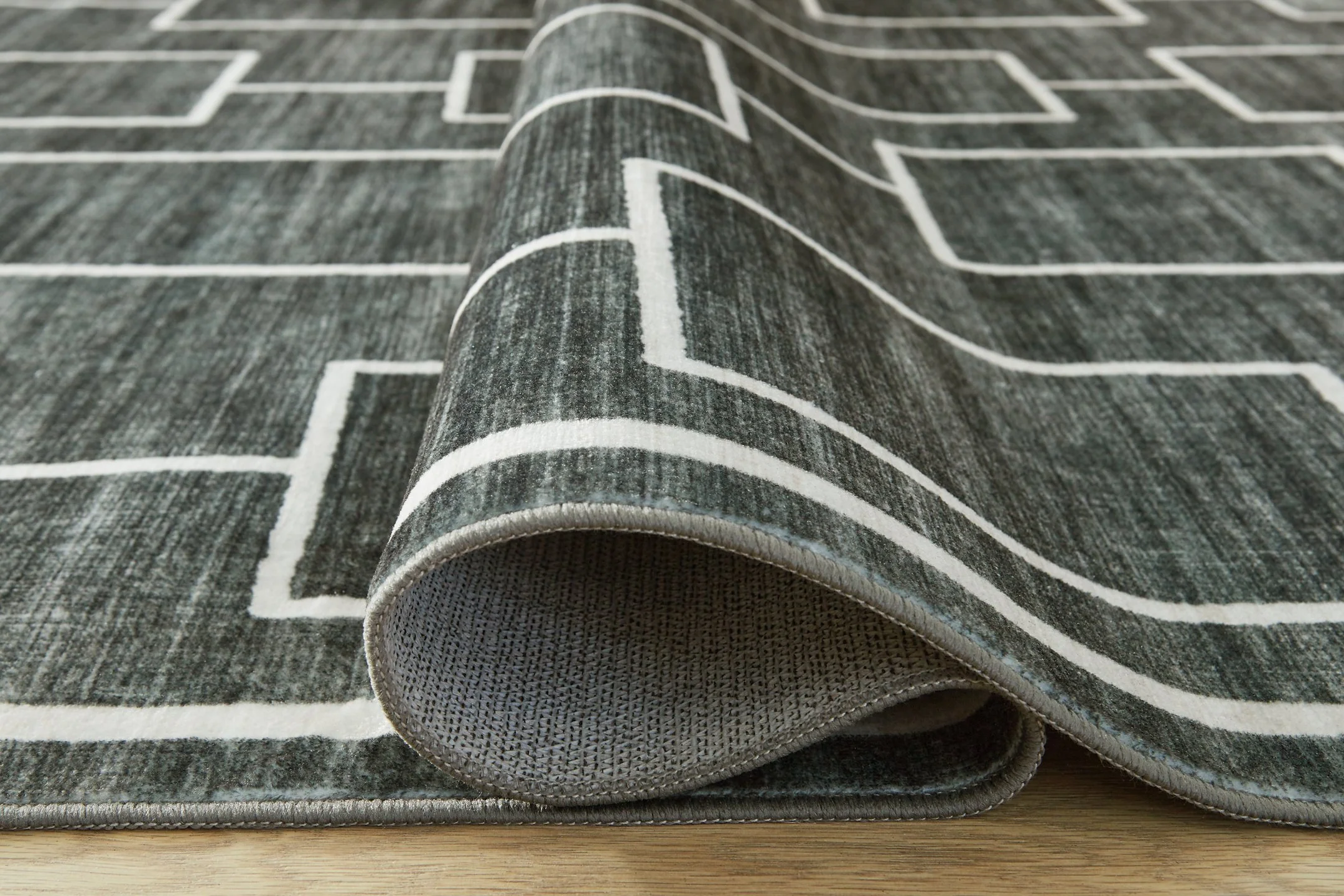 Elderland Washable Area Rug - Image 6